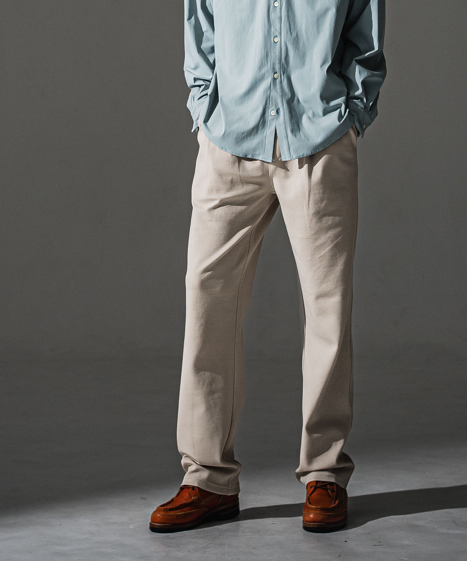 CHRIS　EASY WIDE TUCK PANTS