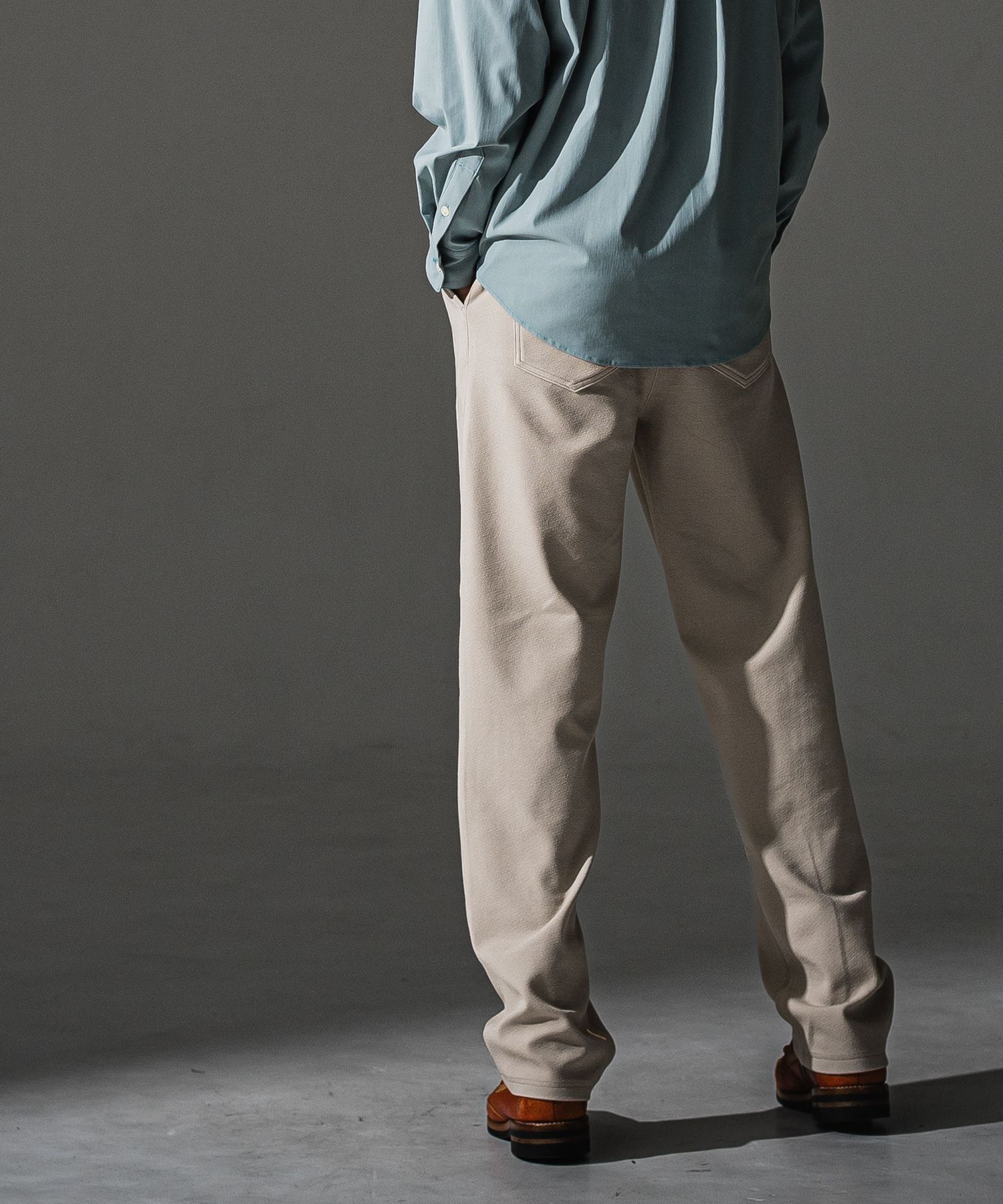 CHRIS　EASY WIDE TUCK PANTS