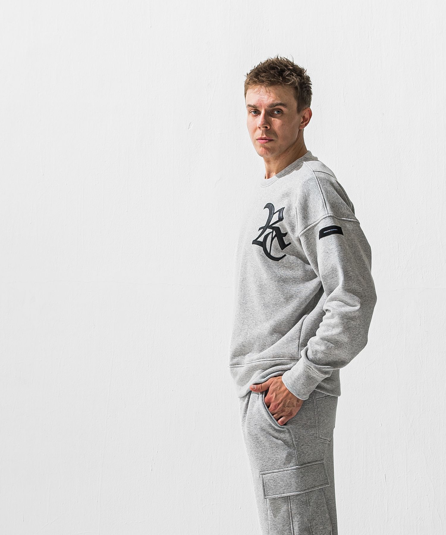 RC  velours fleece drop　trainer