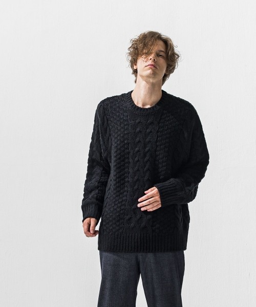 cable law sweater