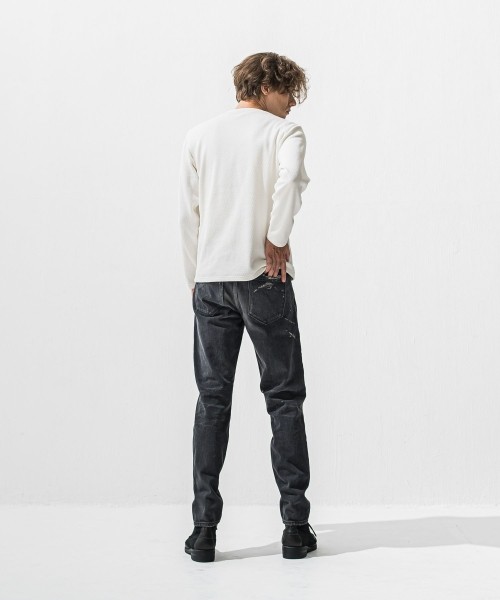 Scott jeans