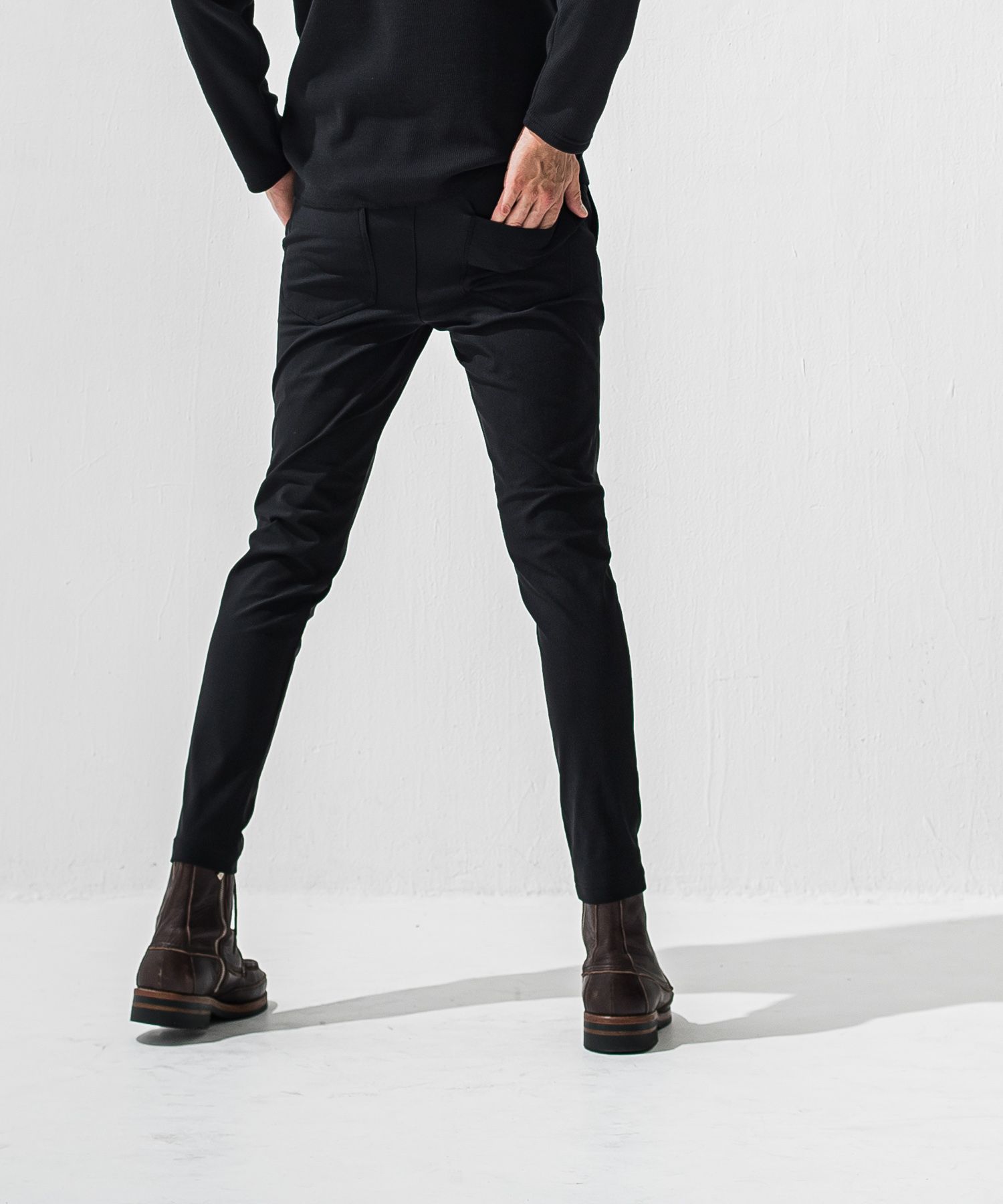 CHRIS　EASY HEAT TUCK PANTS