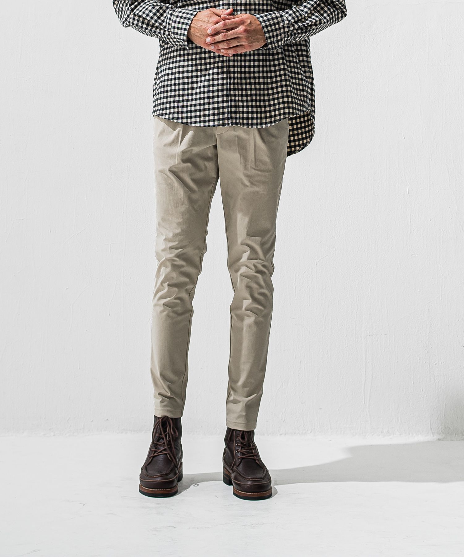 CHRIS　EASY HEAT TUCK PANTS
