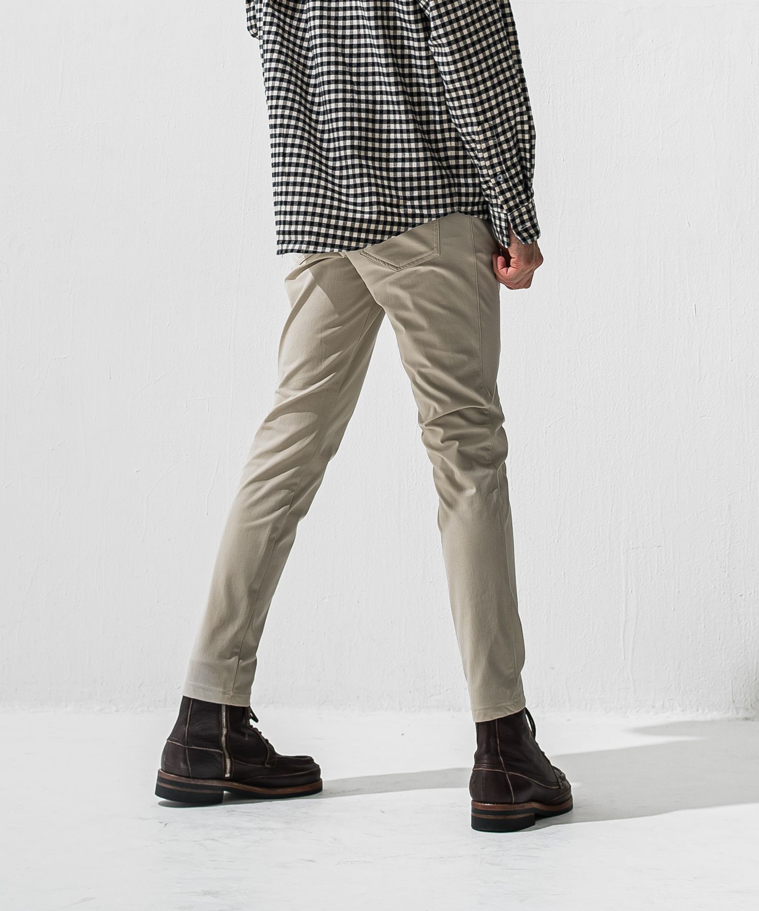 CHRIS　EASY HEAT TUCK PANTS