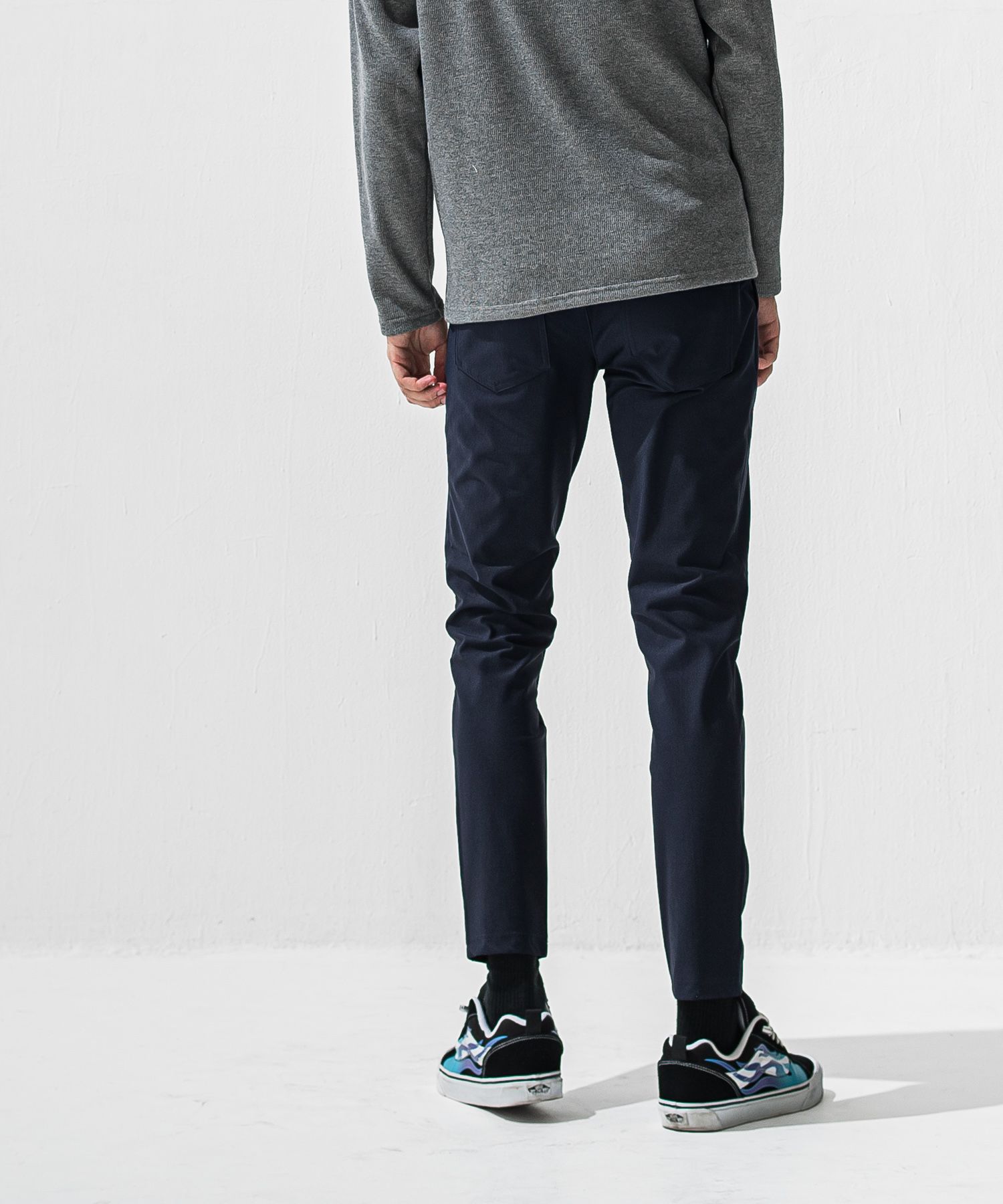 CHRIS　EASY HEAT TUCK PANTS