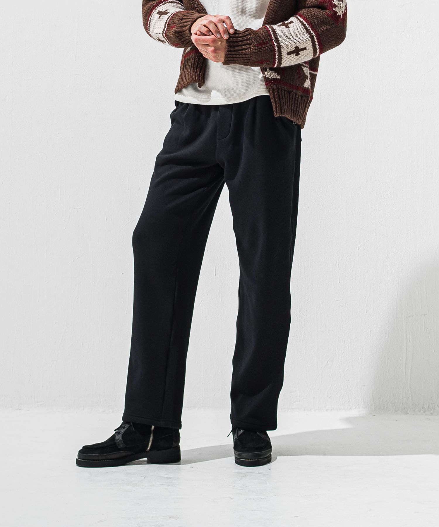   velours fleece　WIDE TUCK PANTS