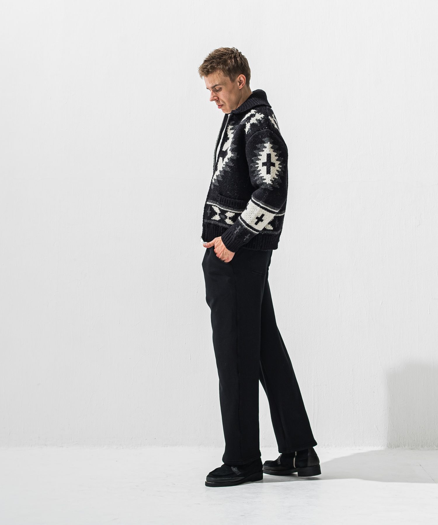   velours fleece　WIDE TUCK PANTS