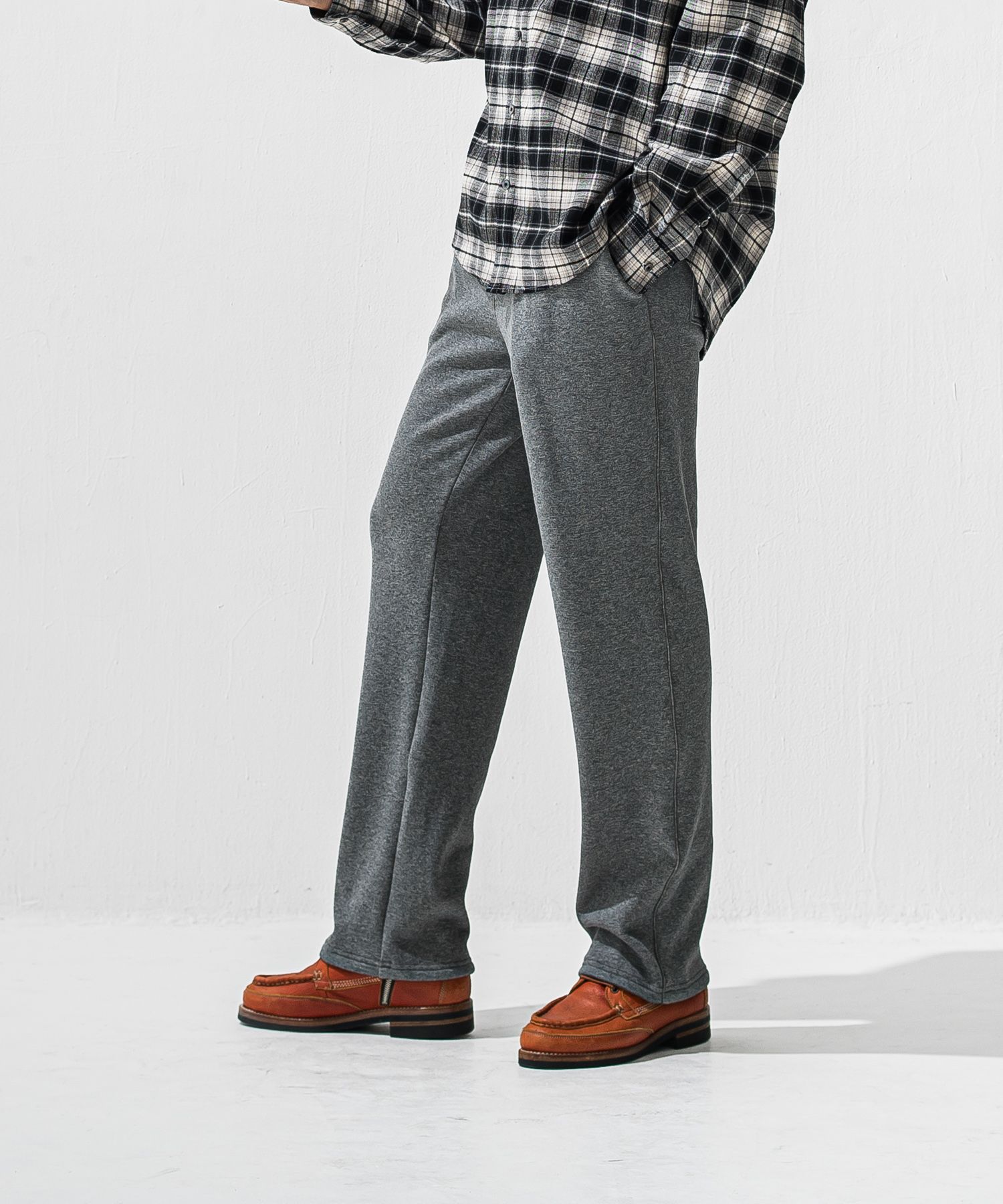   velours fleece　WIDE TUCK PANTS
