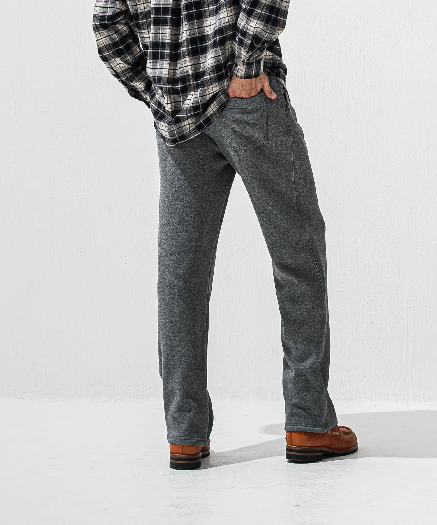  velours fleece　WIDE TUCK PANTS