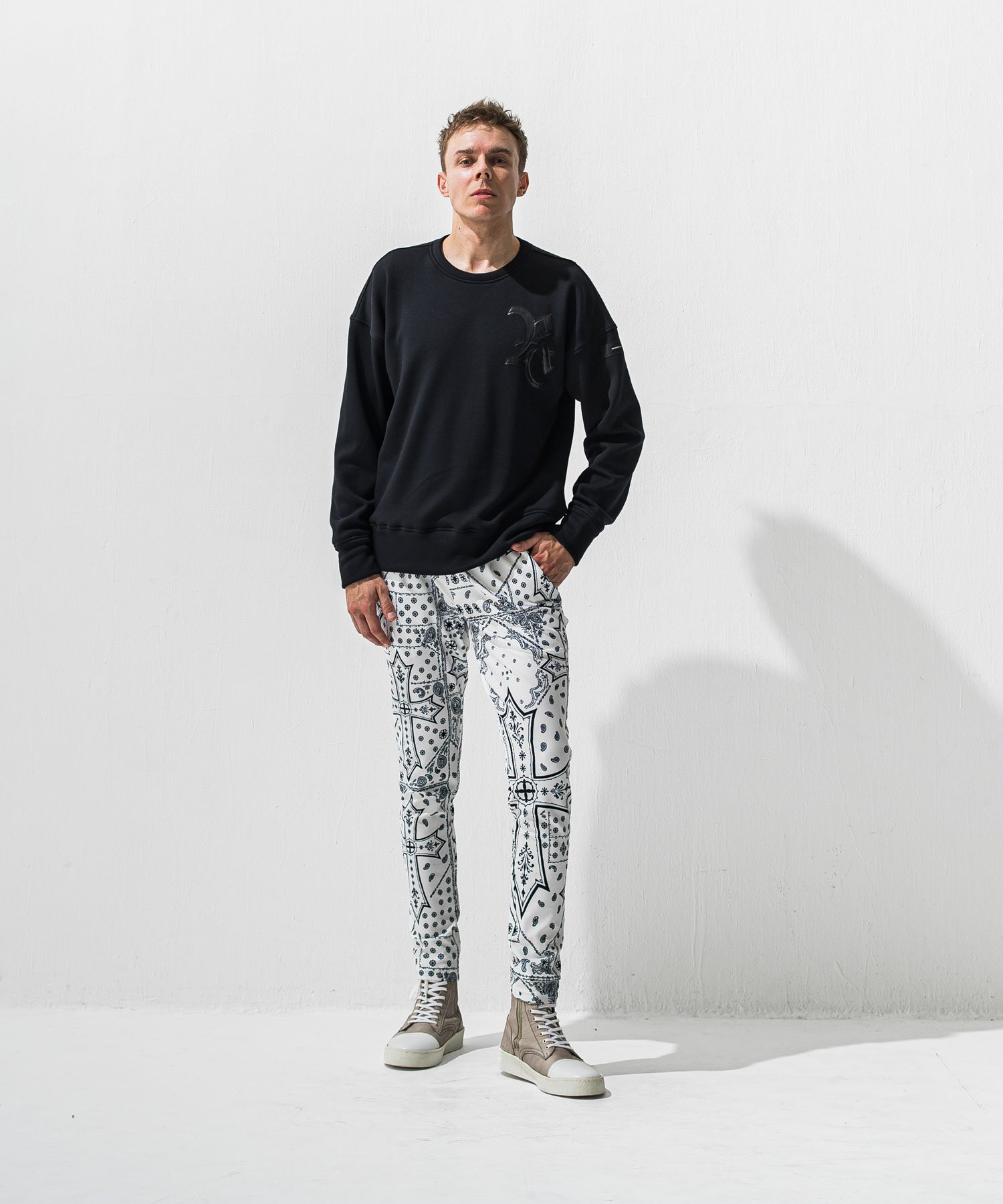 CHRIS　EASY　 TUCK PANTS