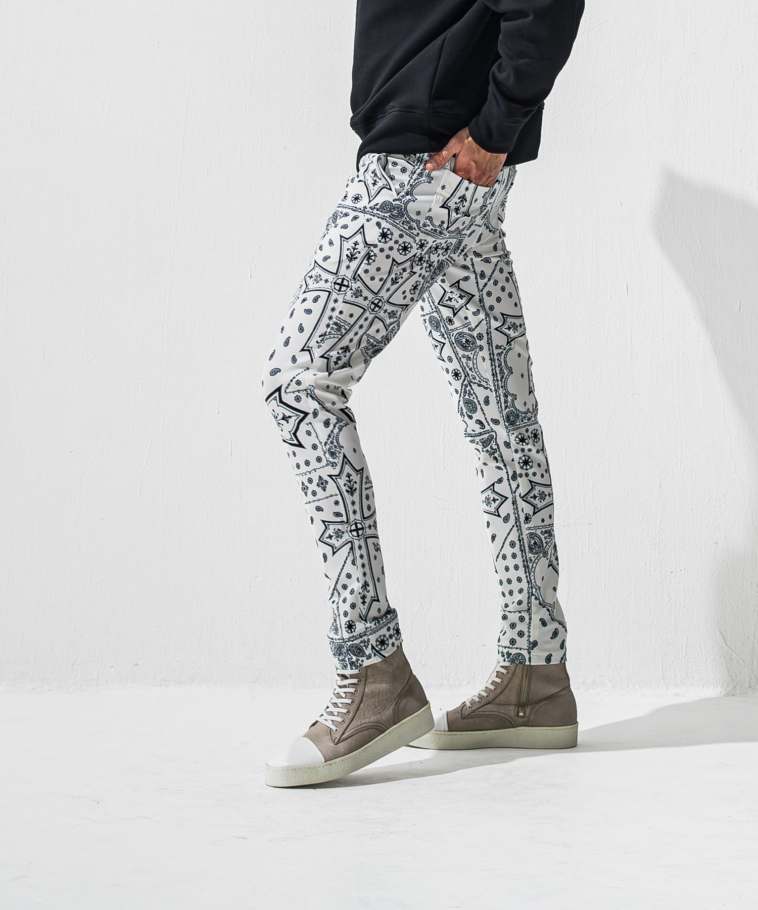 CHRIS　EASY　 TUCK PANTS