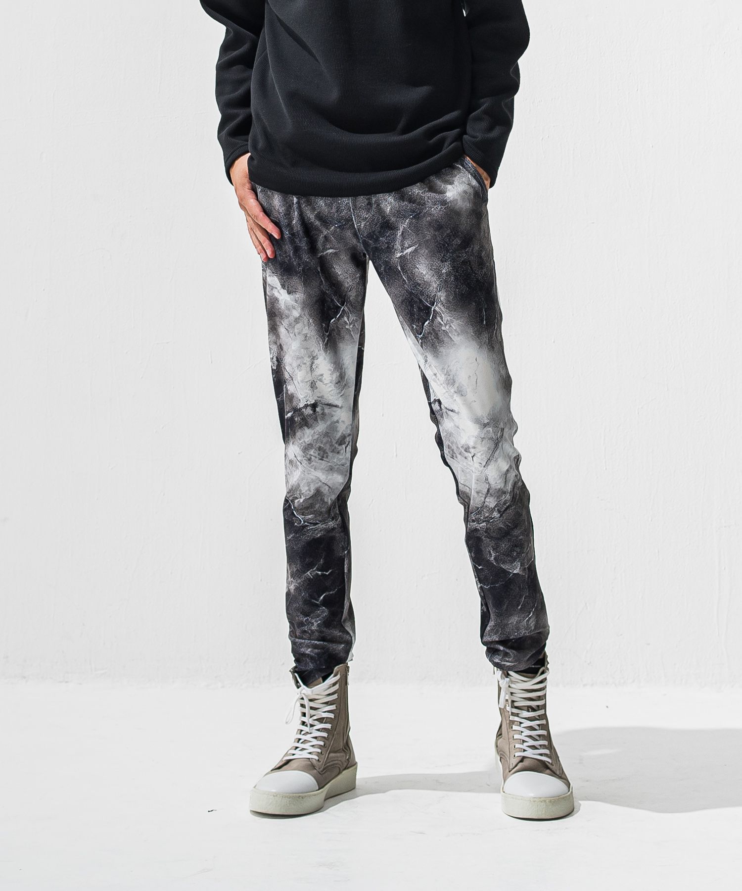 CHRIS　EASY　 TUCK PANTS