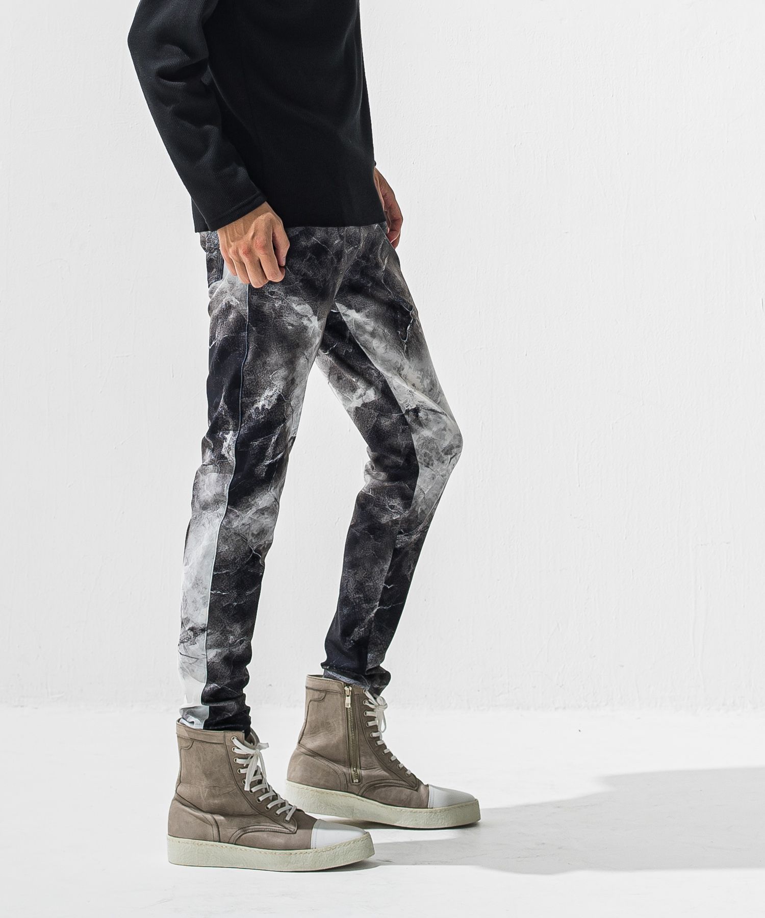 CHRIS　EASY　 TUCK PANTS