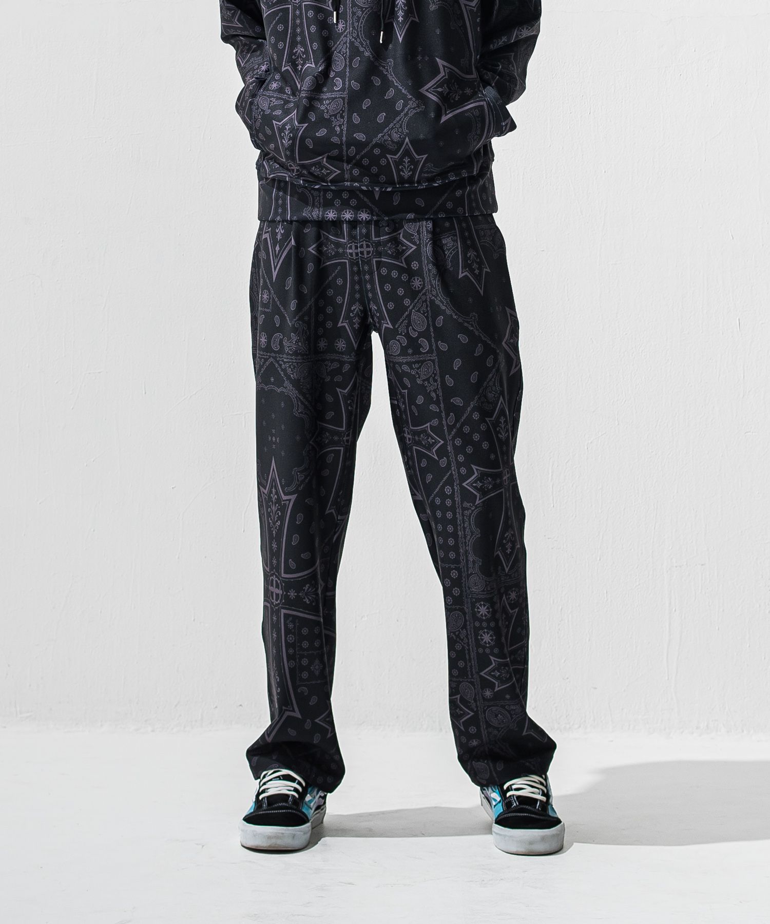 CHRIS　EASY  WIDE TUCK PANTS