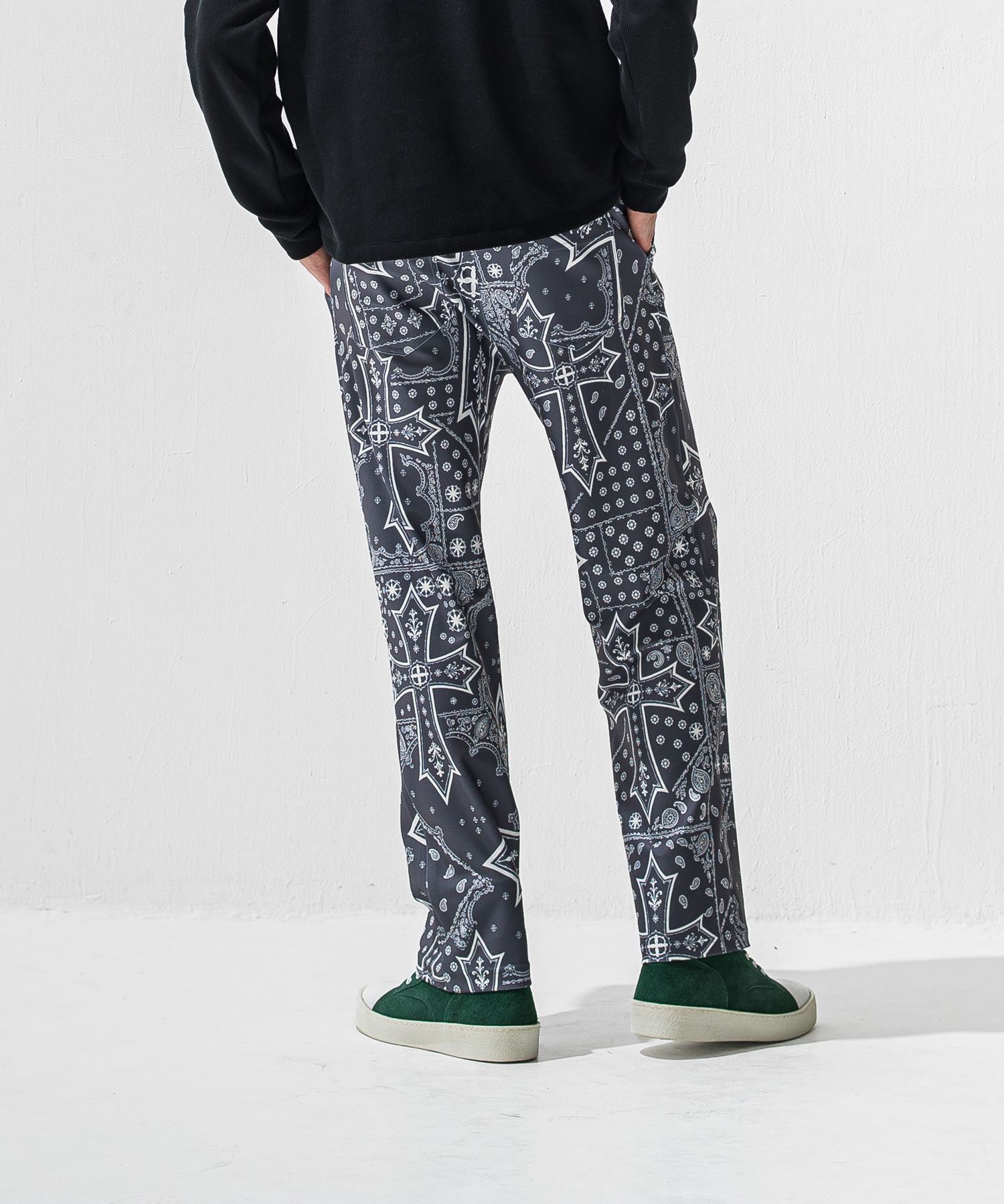 CHRIS　EASY  WIDE TUCK PANTS