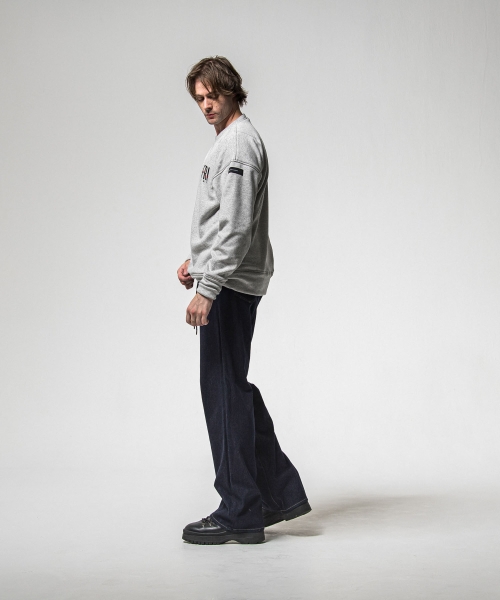 FRAIDAY standard logo  velours fleece trainer