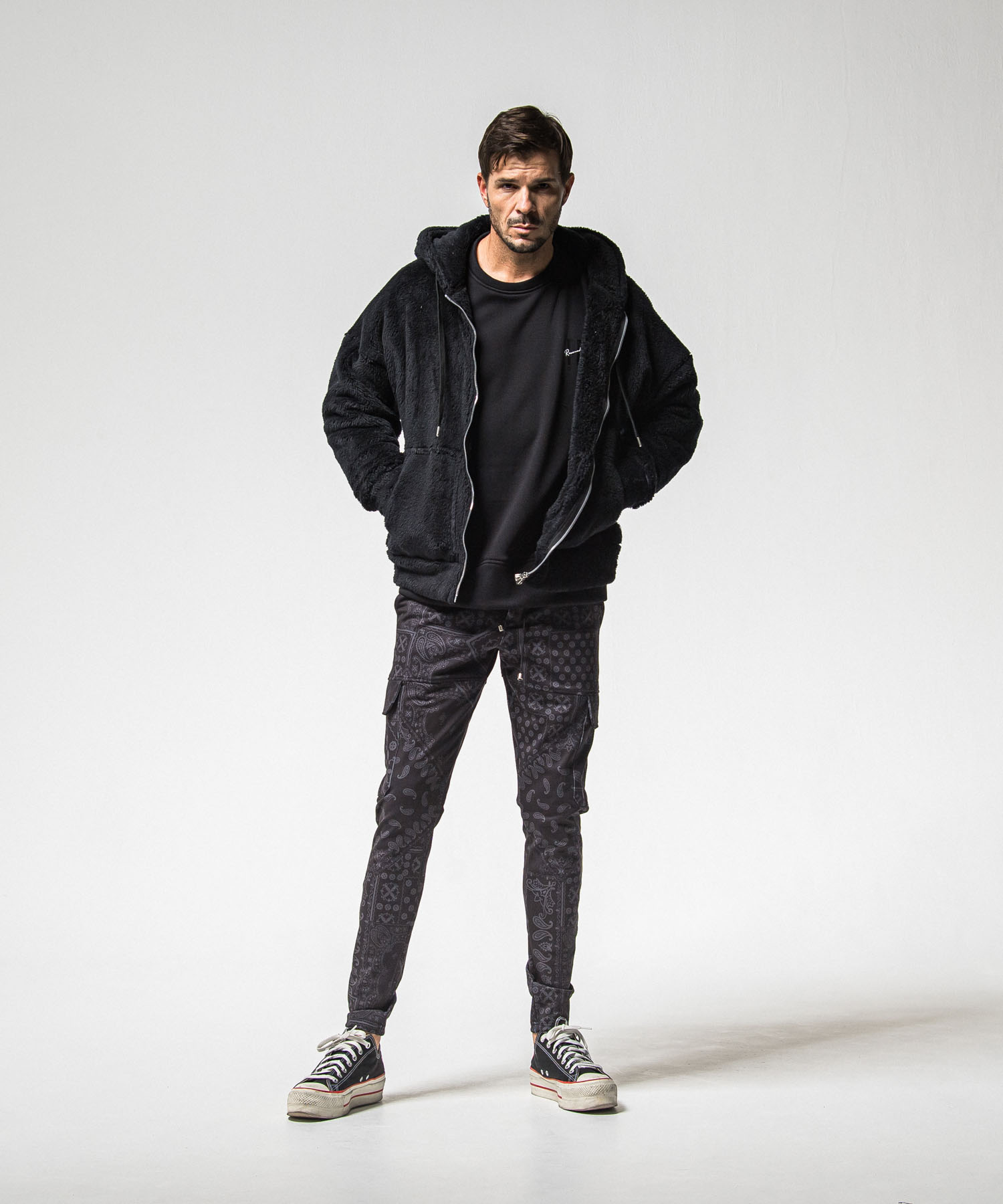 FRAIDAY standard logo  velours fleece trainer