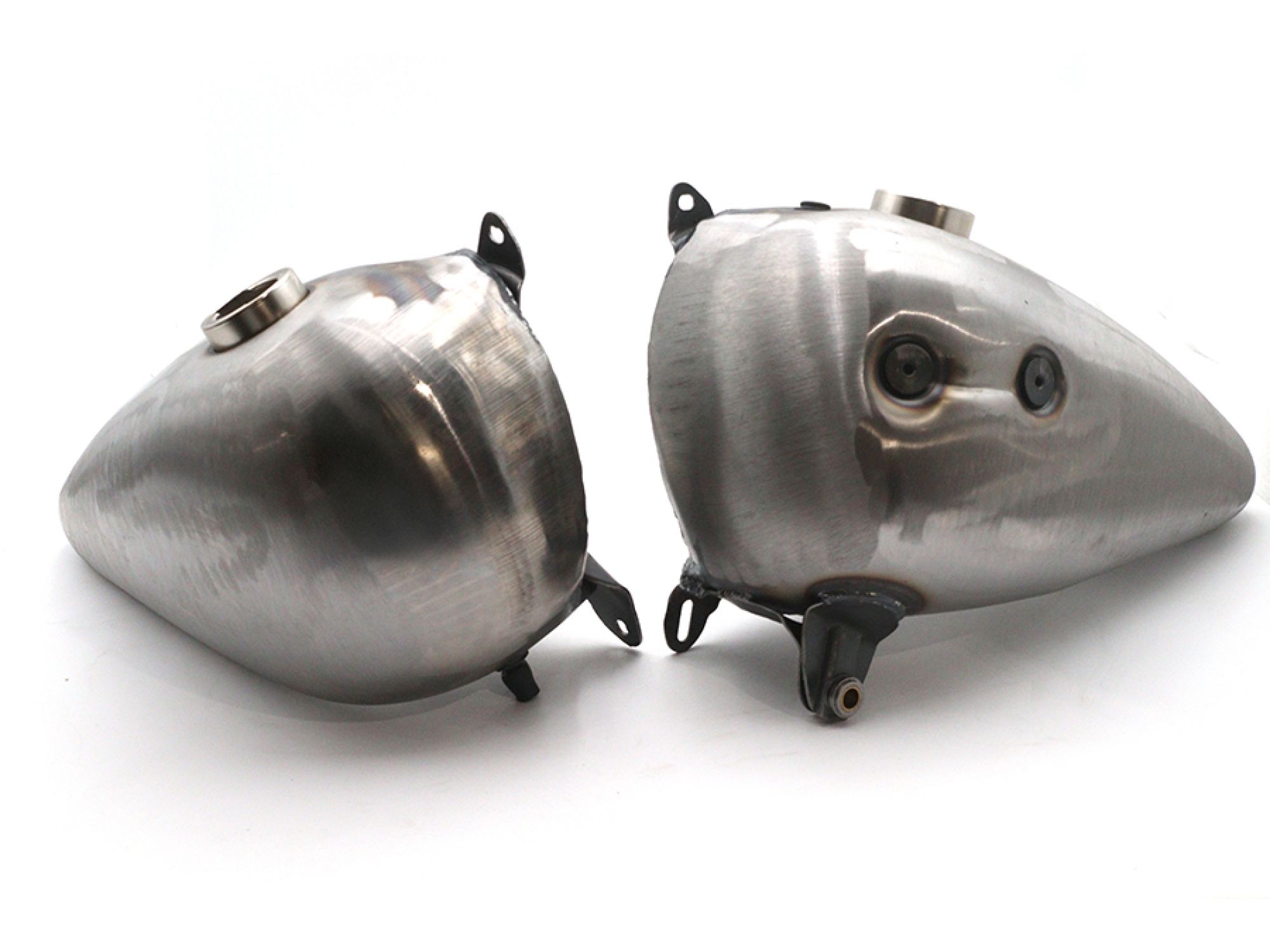 Factory Sample Fat Bob 3.5 Gallon Gas Tank Set