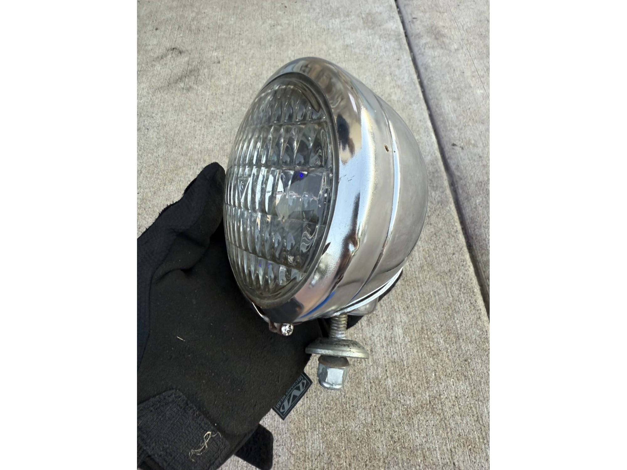 GUIDE スポットライト