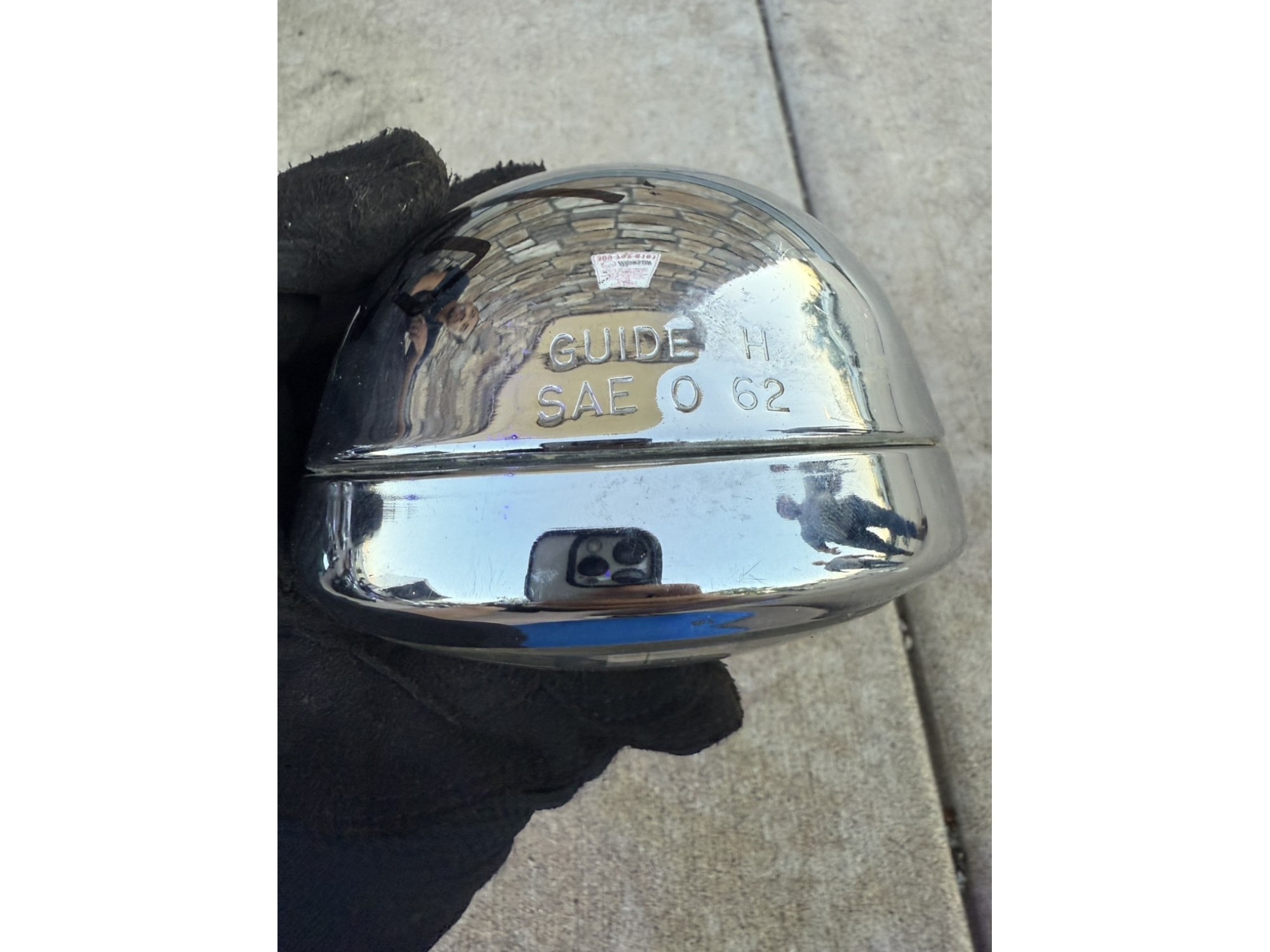 GUIDE スポットライト