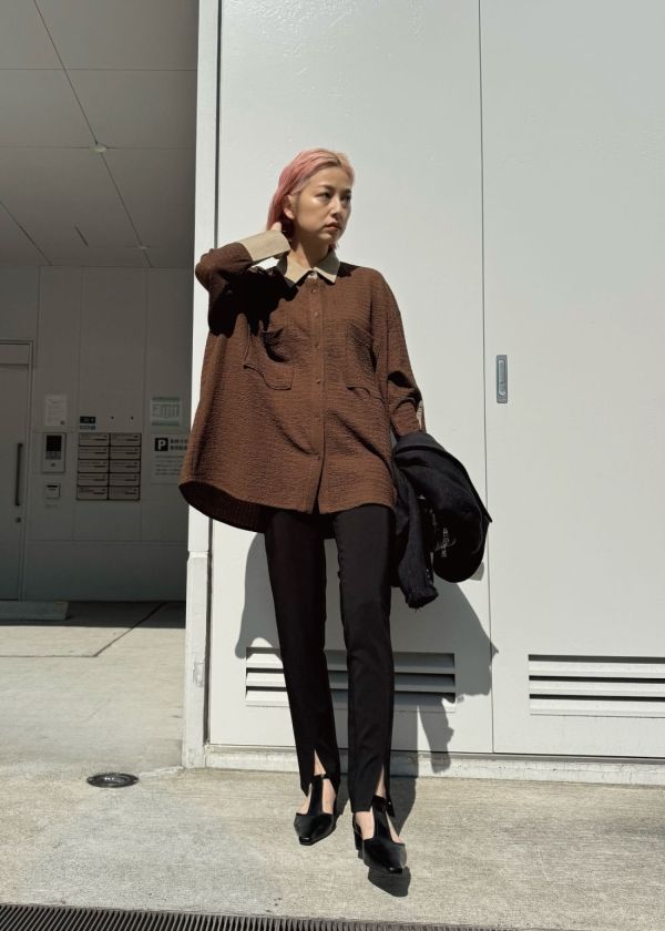 パンツ willfuly slender center slit leggingsPT WILLFULLY official web store（ウィルフリーコウシキツウハン