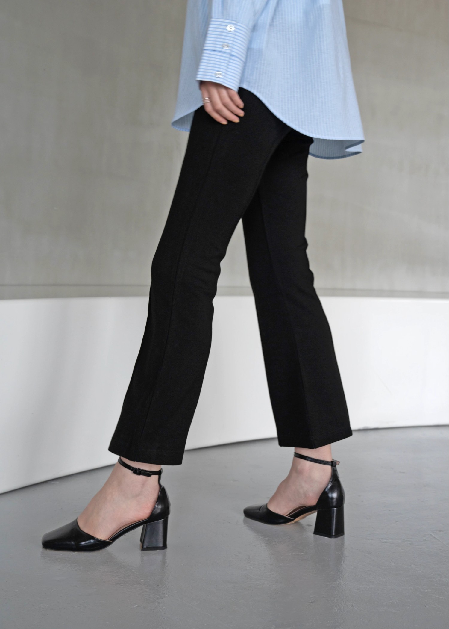 new choice center seam ponte flare PT