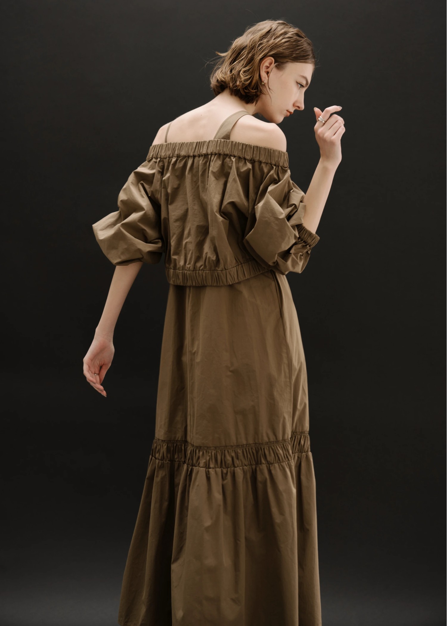 gather multi TOPS × asymmetry camisole mermaid OP SET