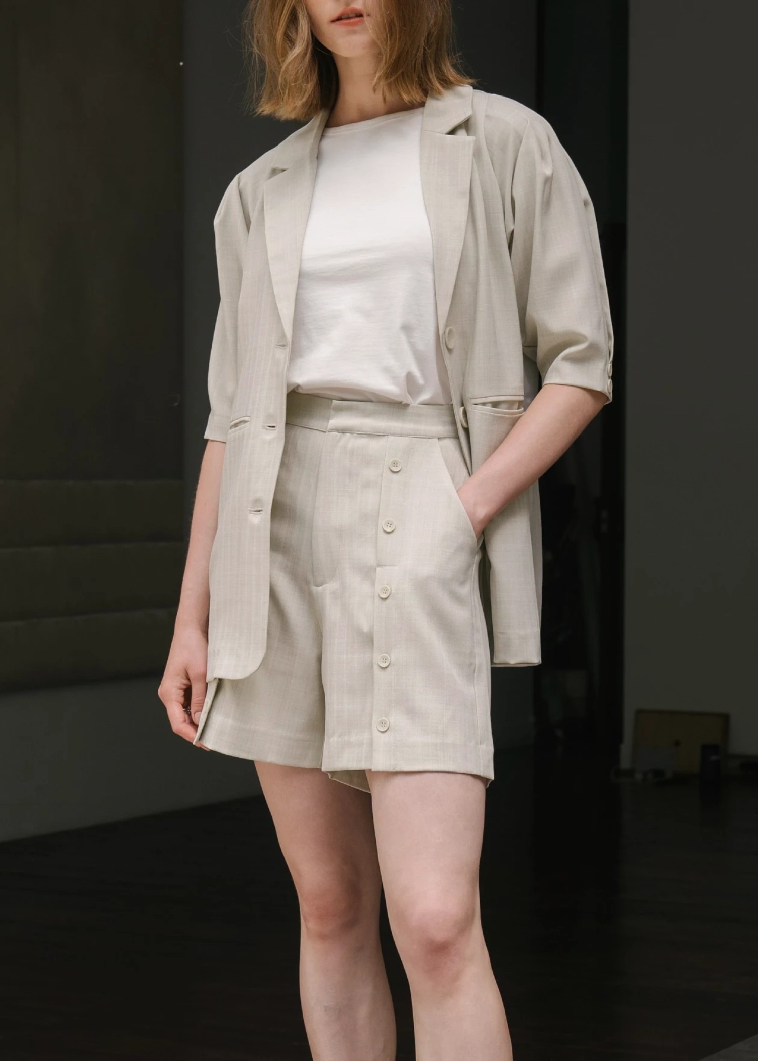 front button detail short PT