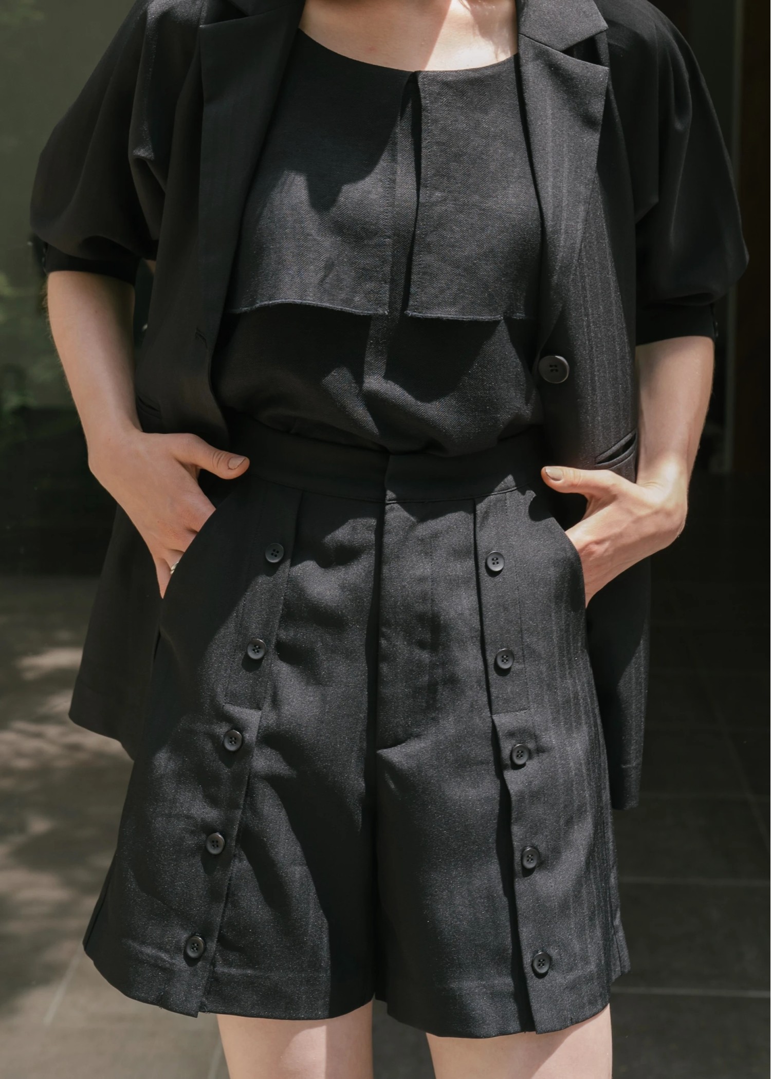 front button detail short PT