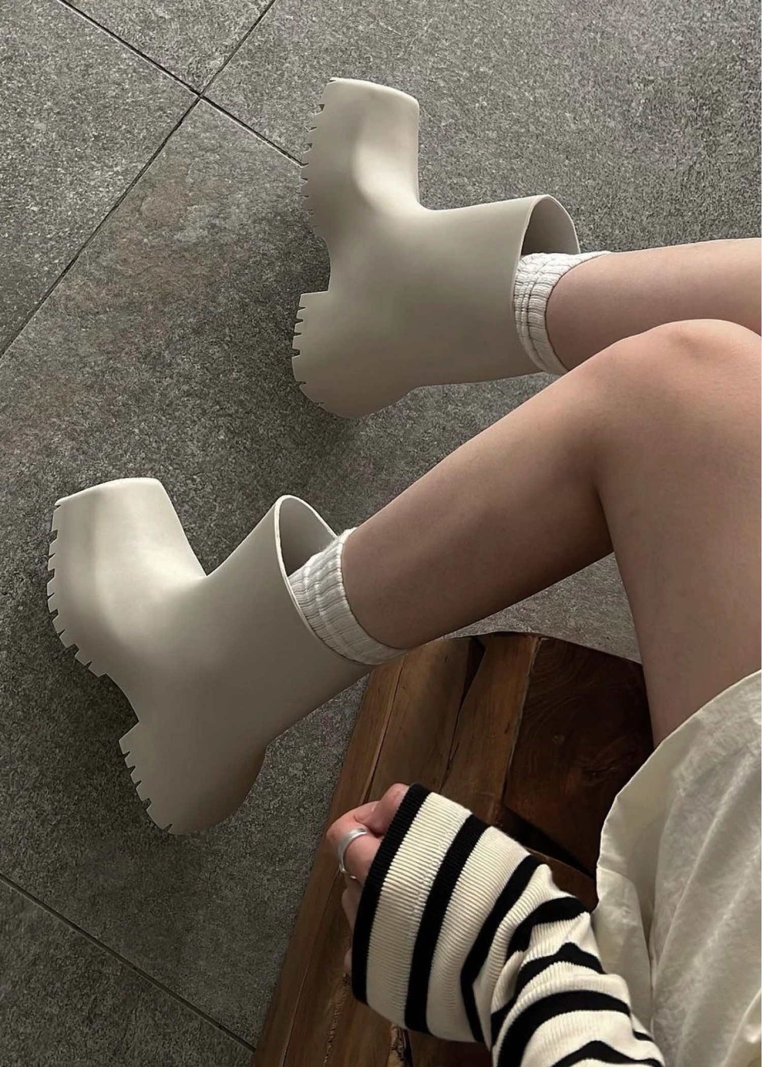 square toe mat rain boots