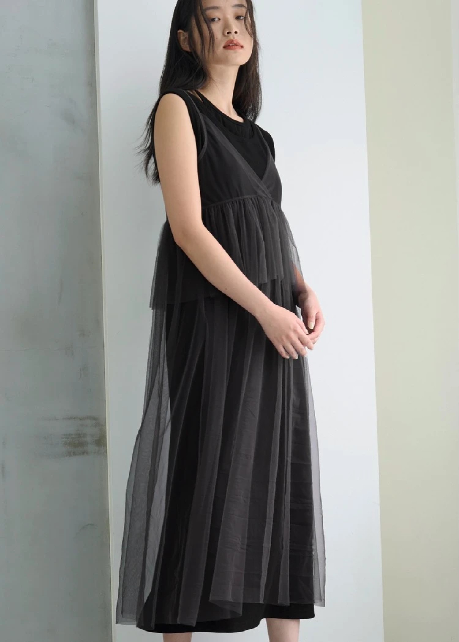 open shoulder layered like rib OP