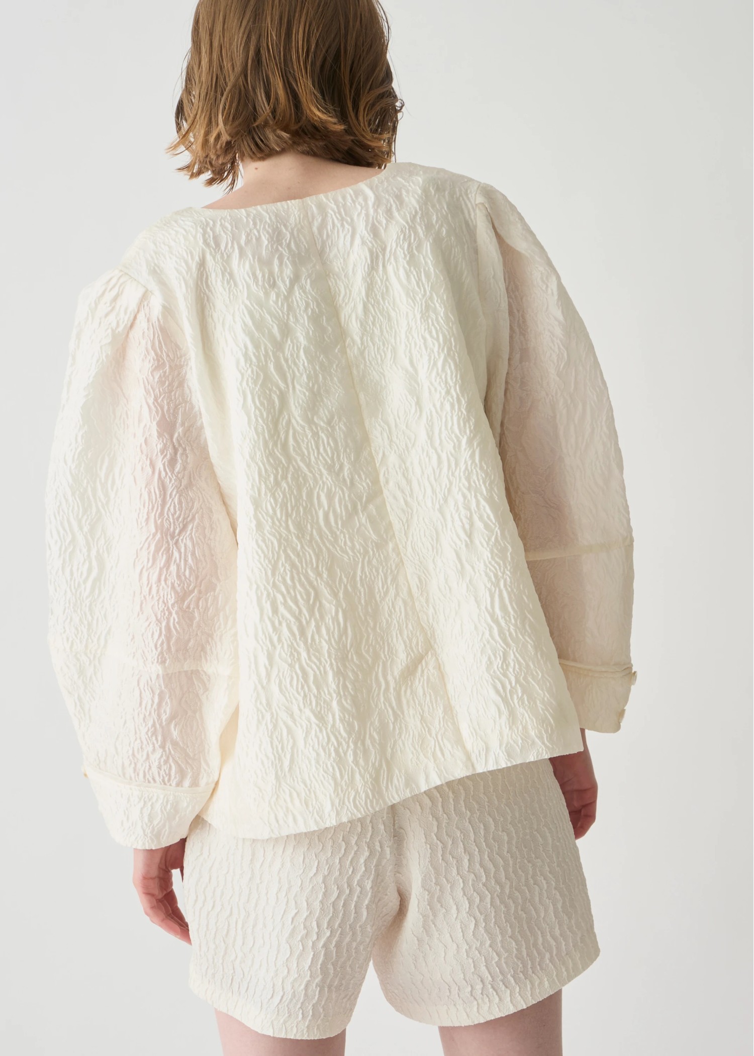 最終値下げ　willfully シアージャガードノーカラー ジャケット M WILLFULLY official web store（ウィルフリーコウシキツウハン