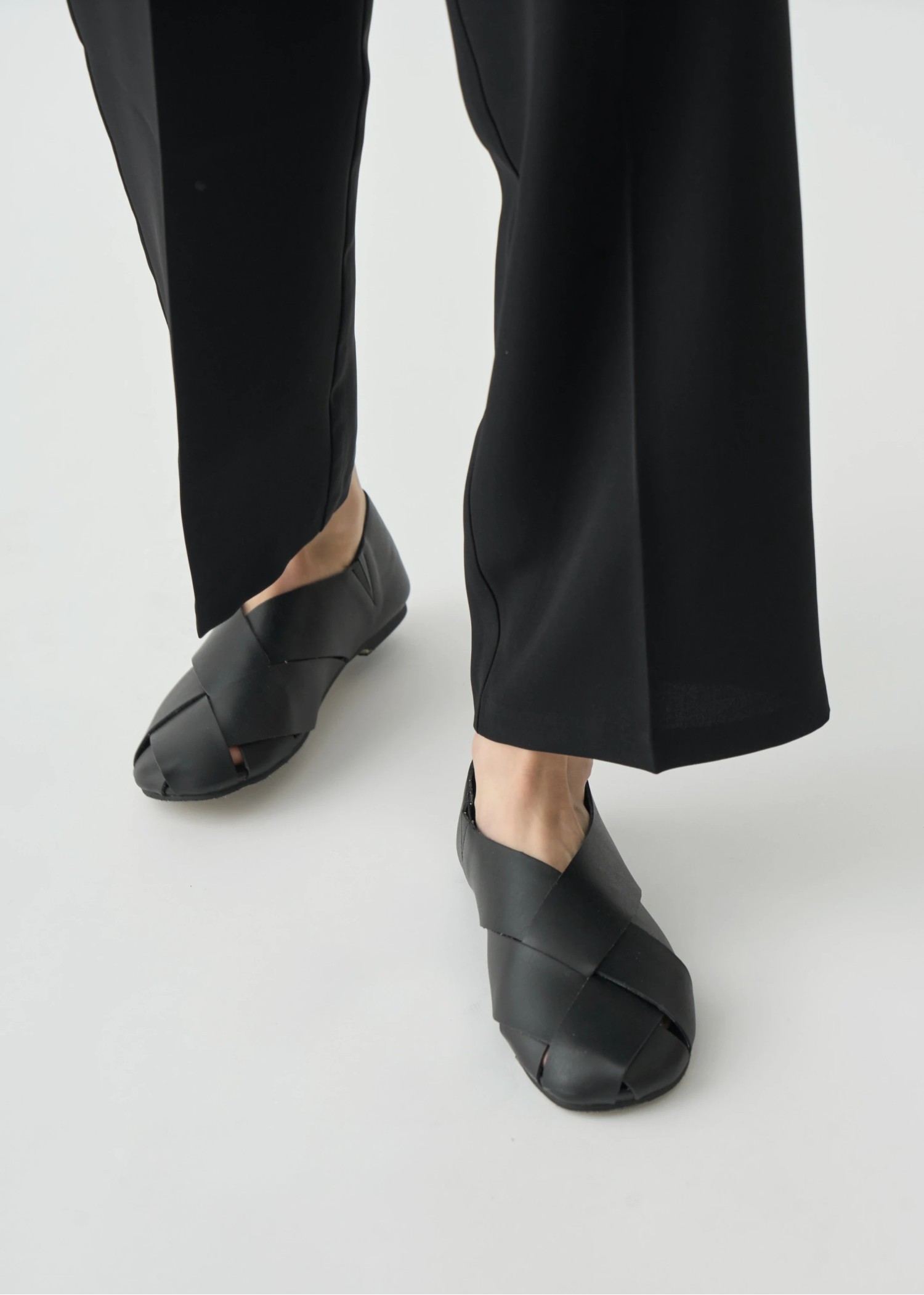 leather braid flat shoes