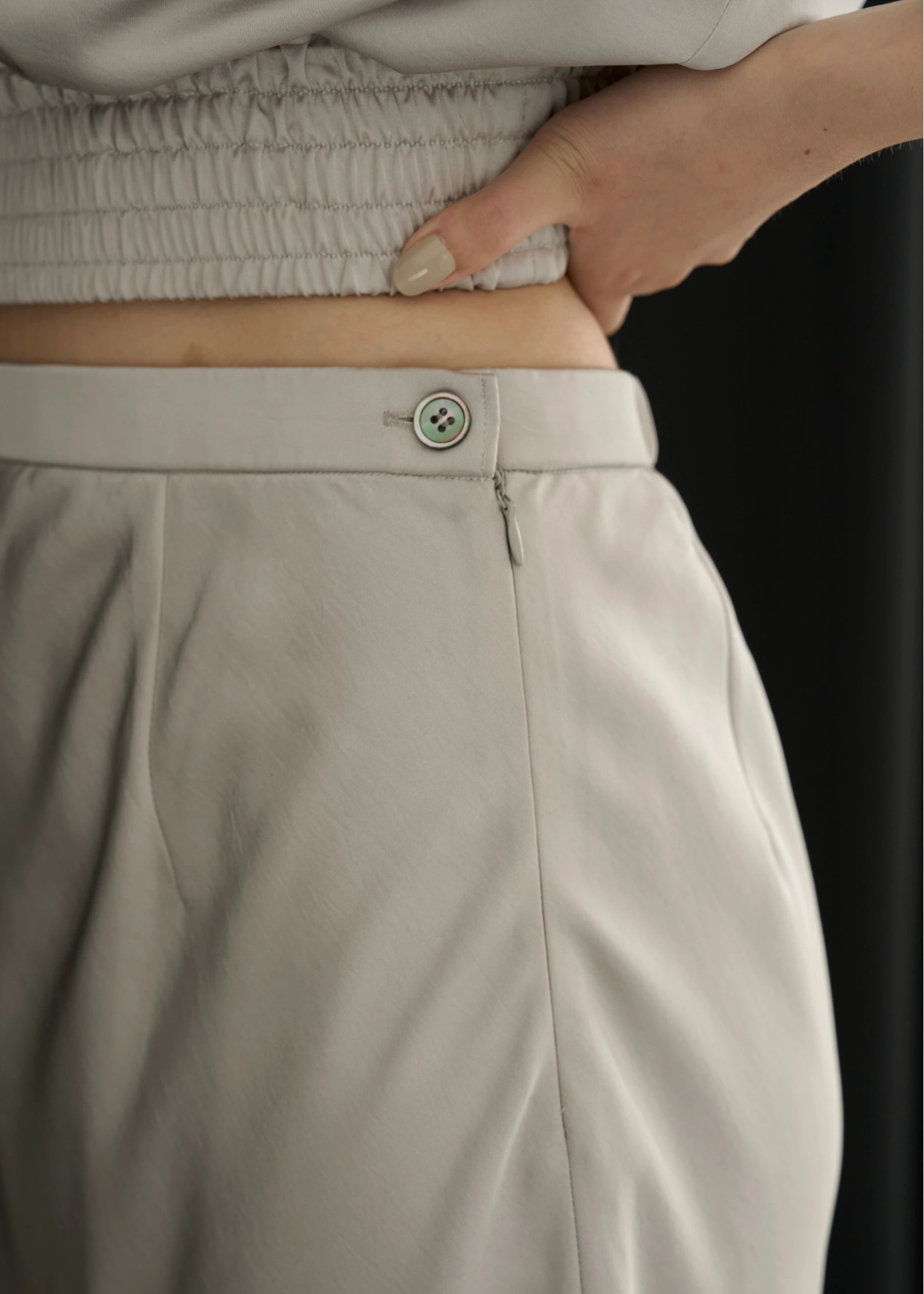 mat satin patch pocket mermaid SK