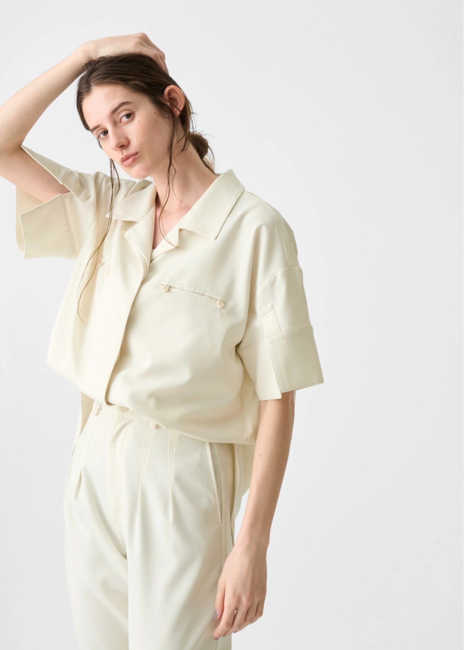 cool touch open collar button tuck up SH