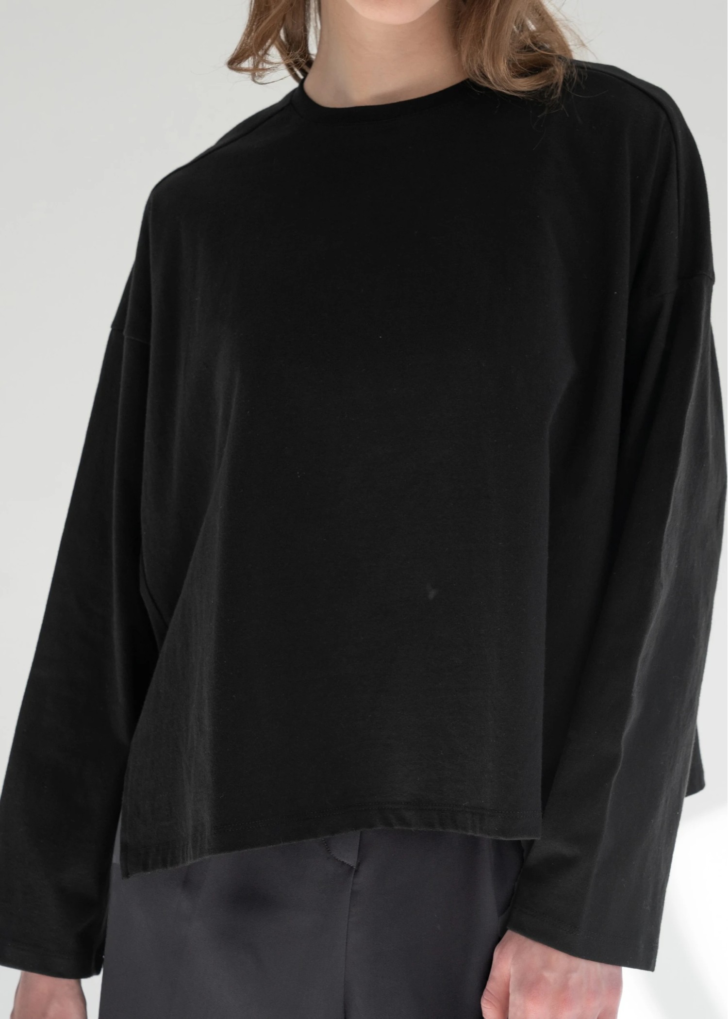 compact side cut generous long T