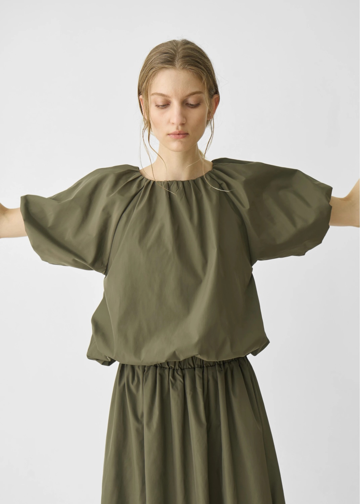 flightily balloon half sleeve tops