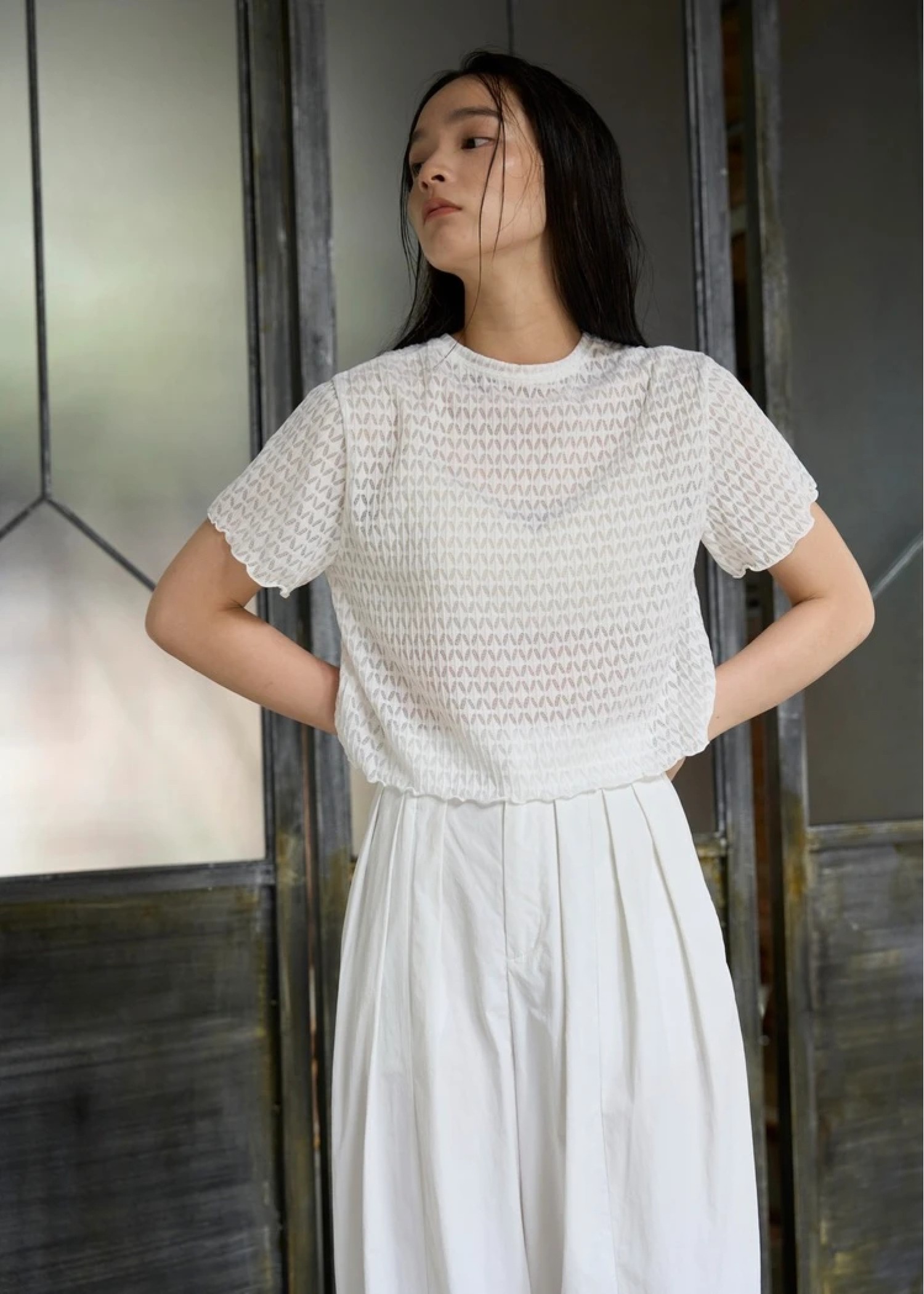 haru1　Willfully スリットギャザーシャツ WILLFULLY official web store（ウィルフリーコウシキツウハン