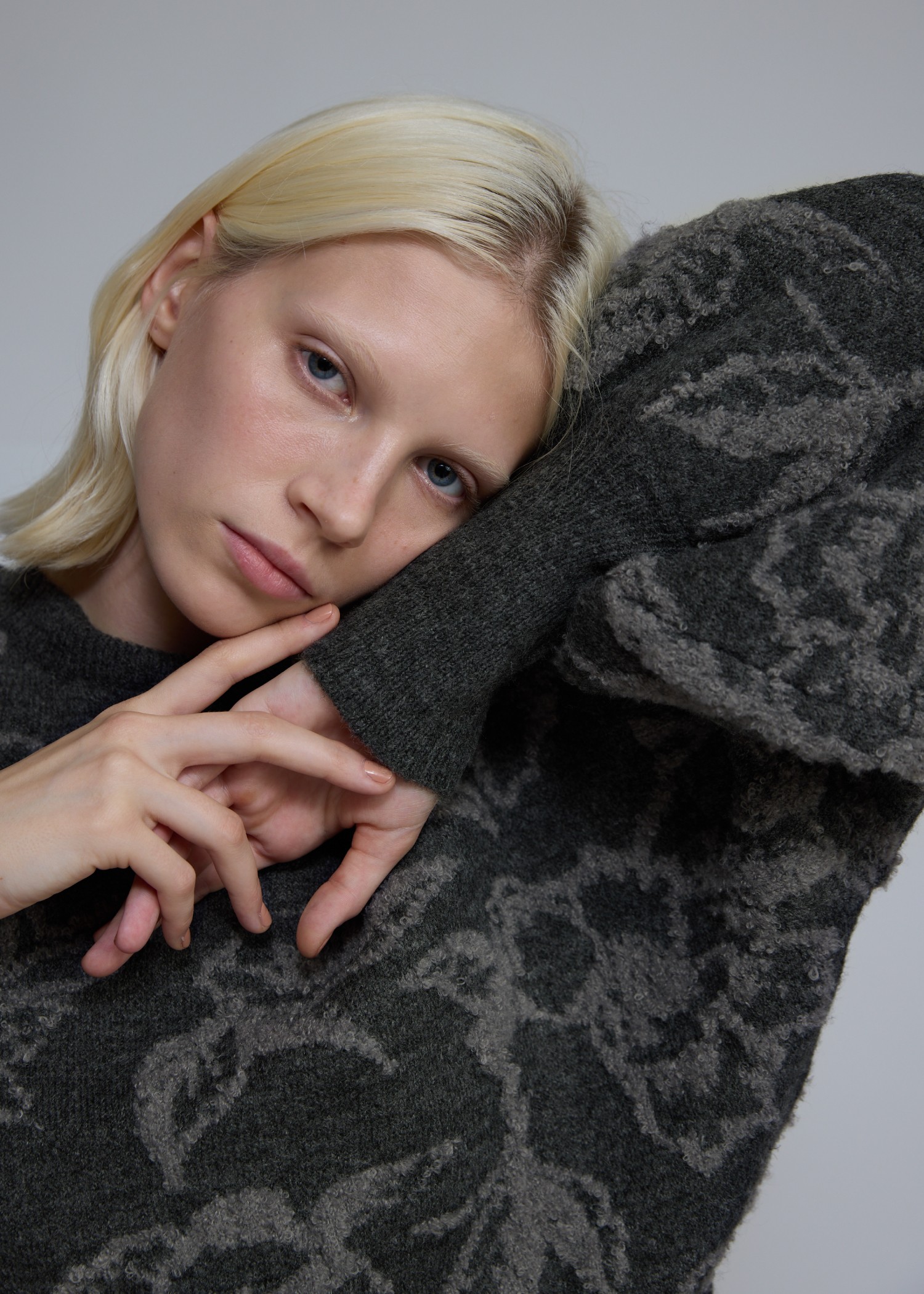 flower jacquard boucle cropped knit