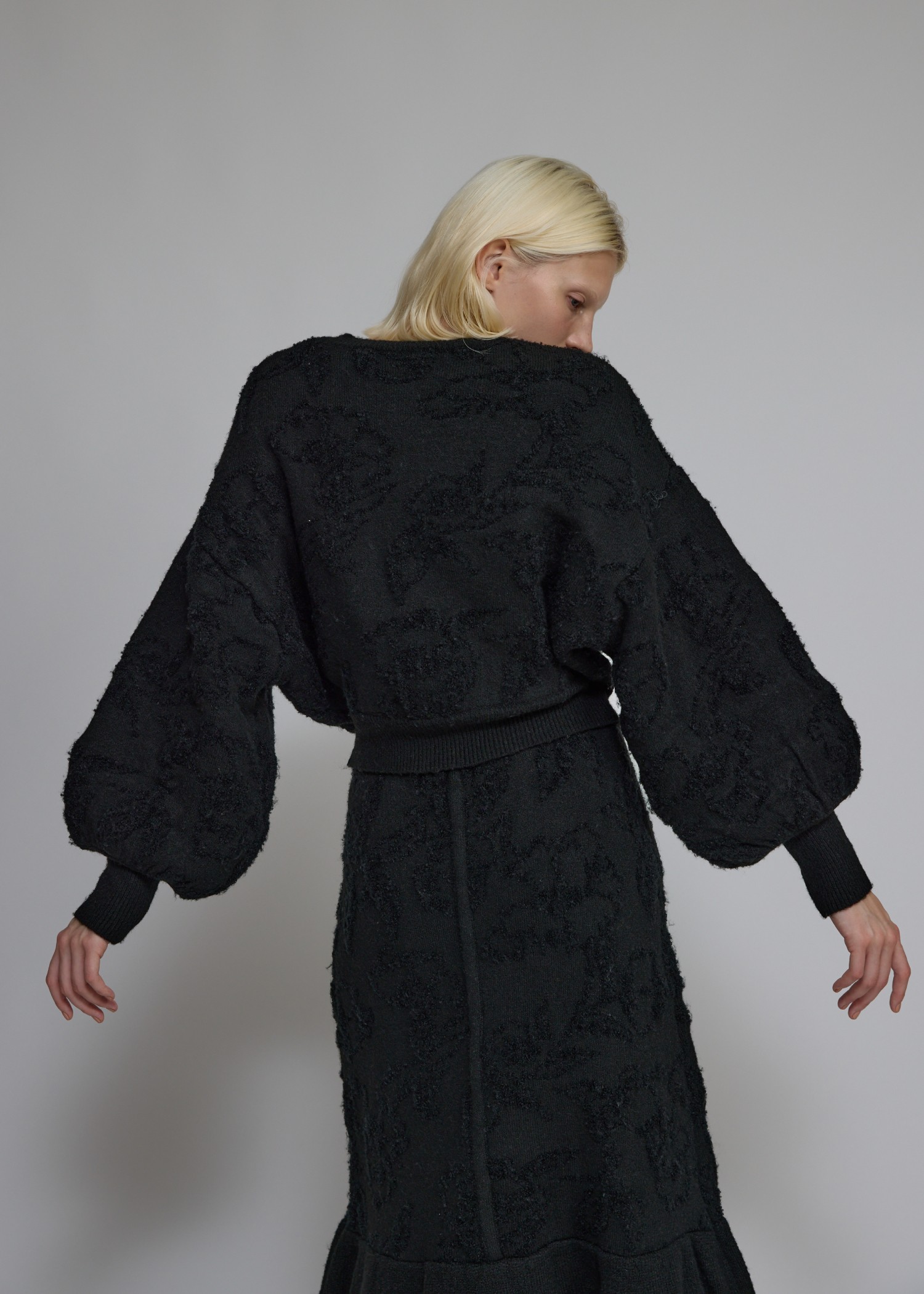 flower jacquard boucle cropped knit