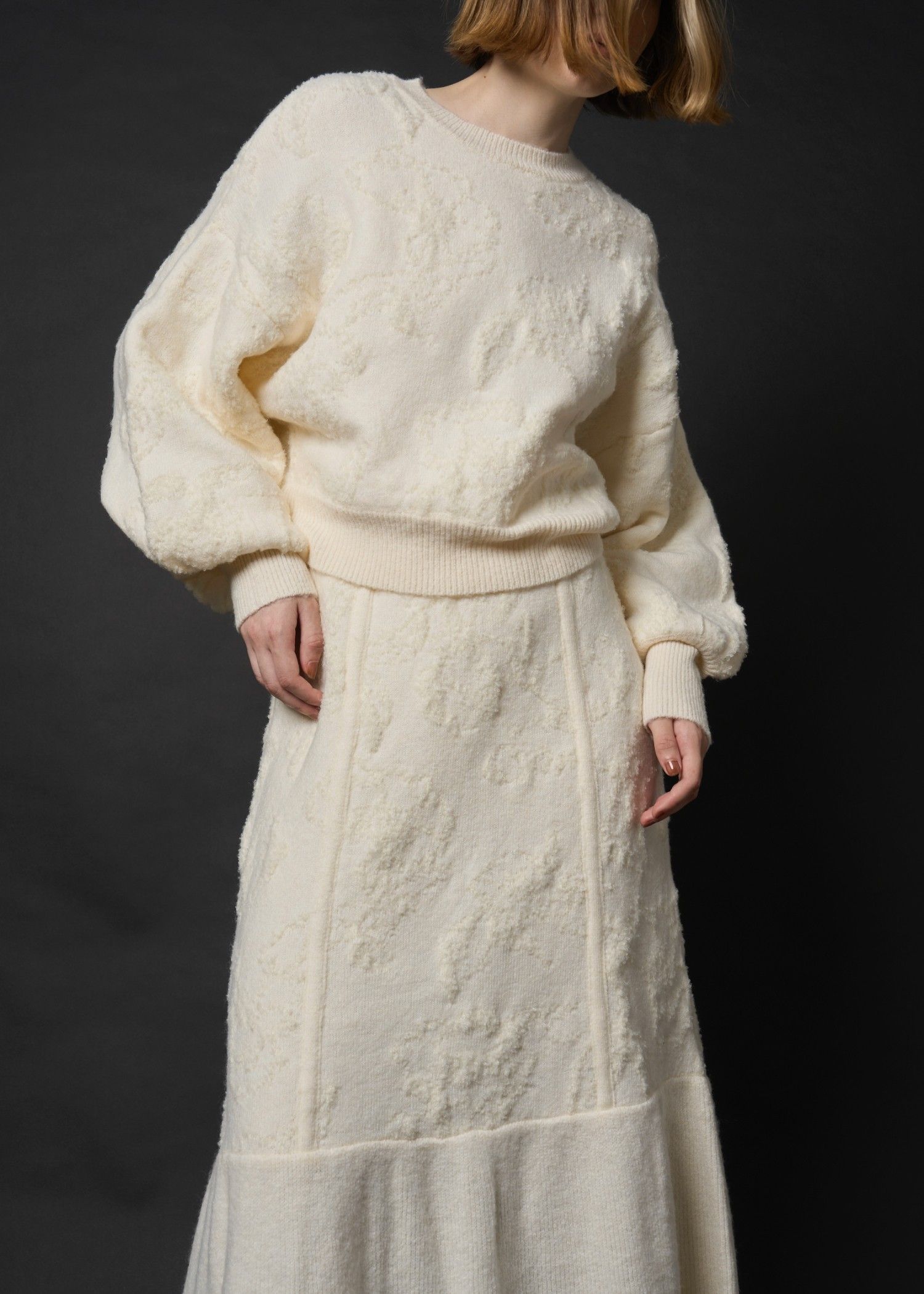 flower jacquard boucle cropped knit