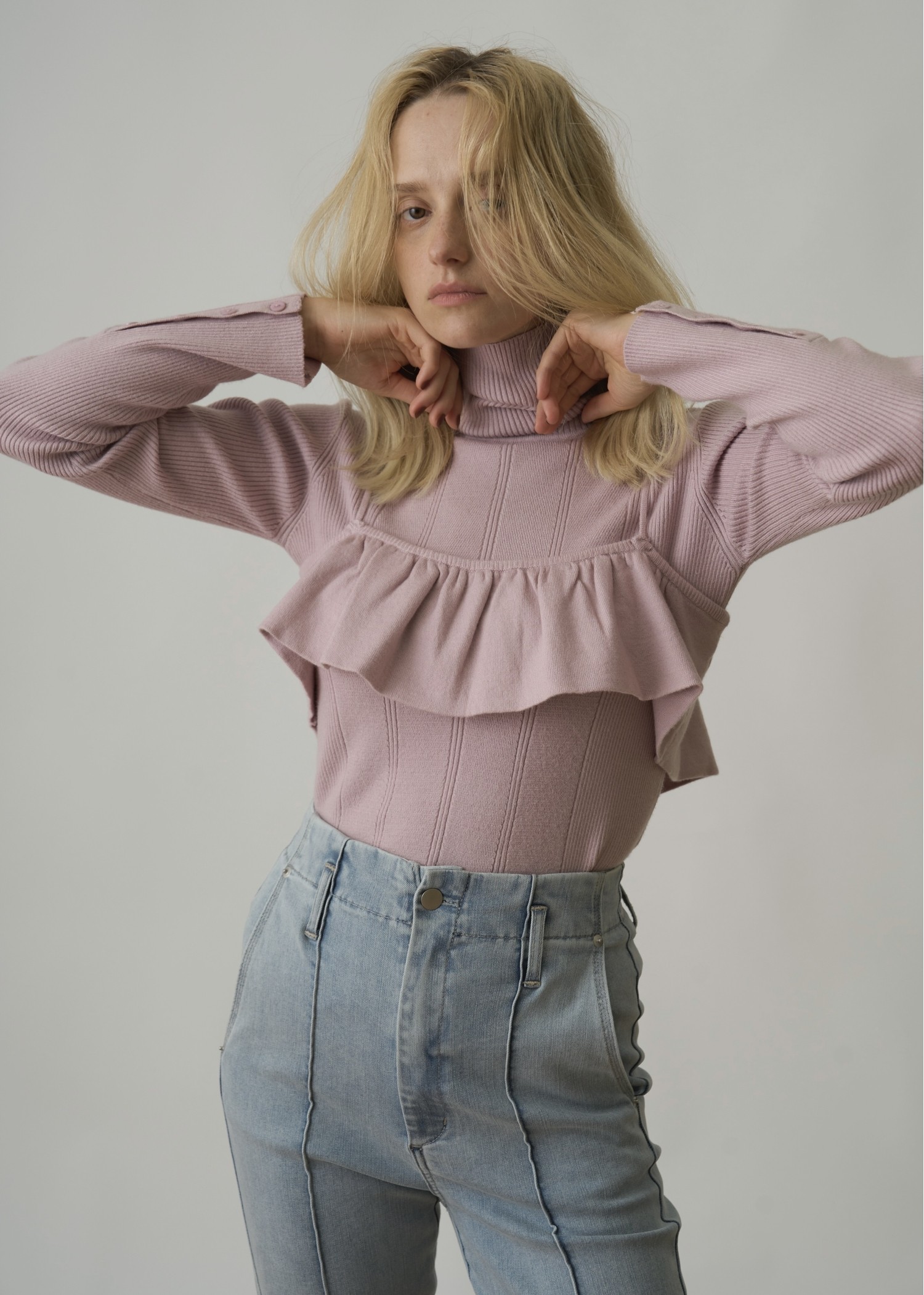 arm button turtle rib knit