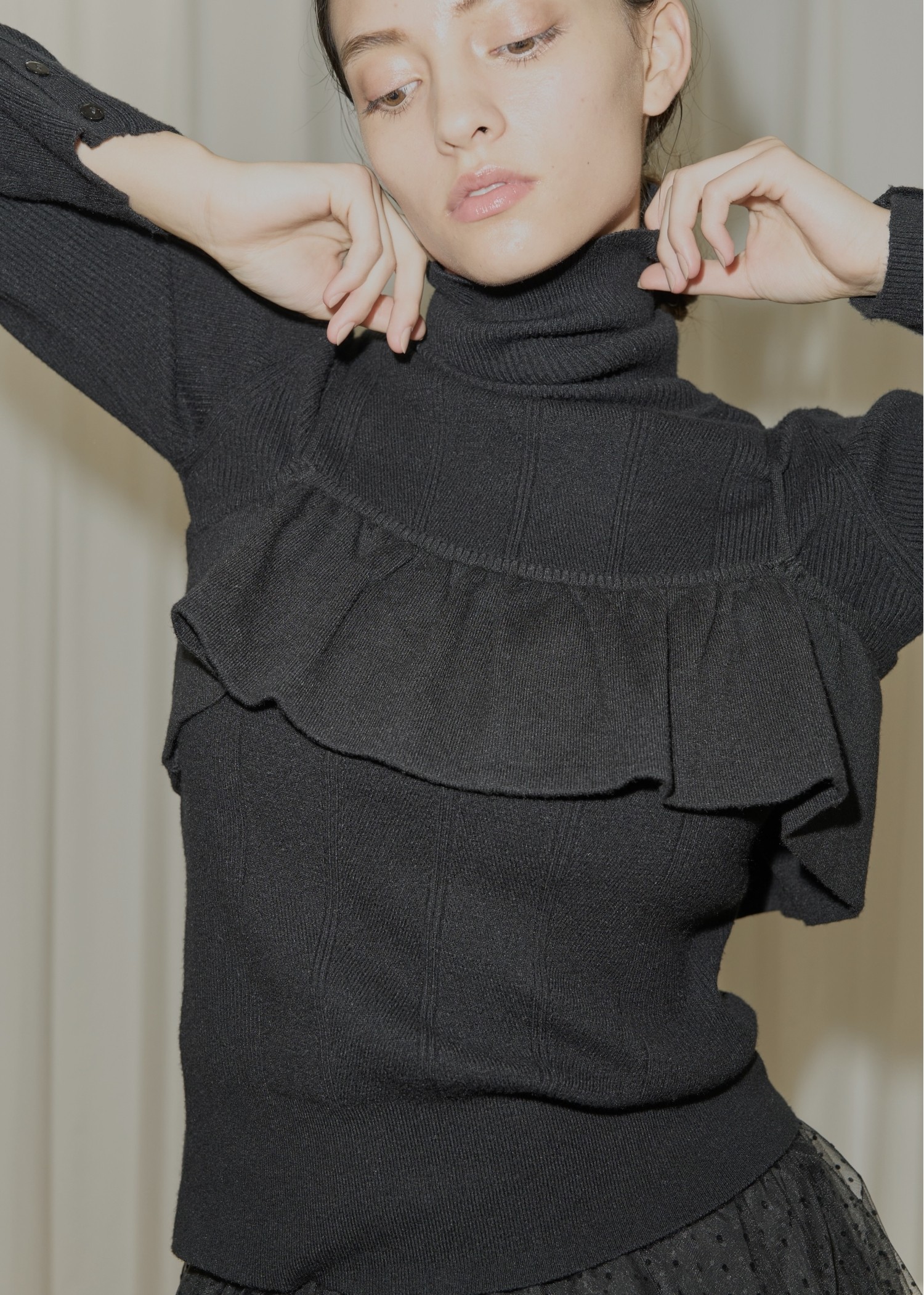 arm button turtle rib knit