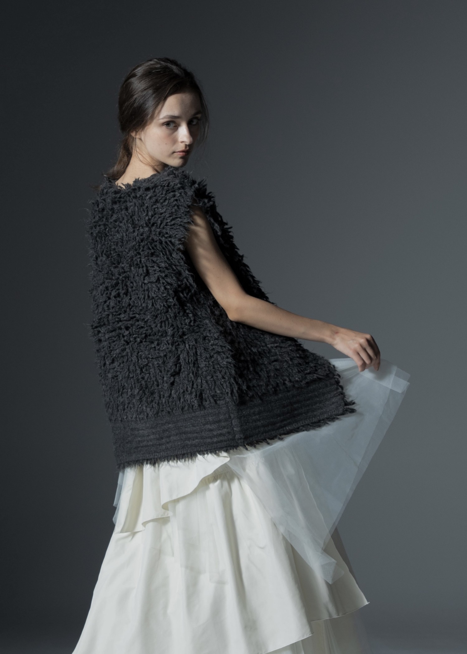 long loop reversible knit vest