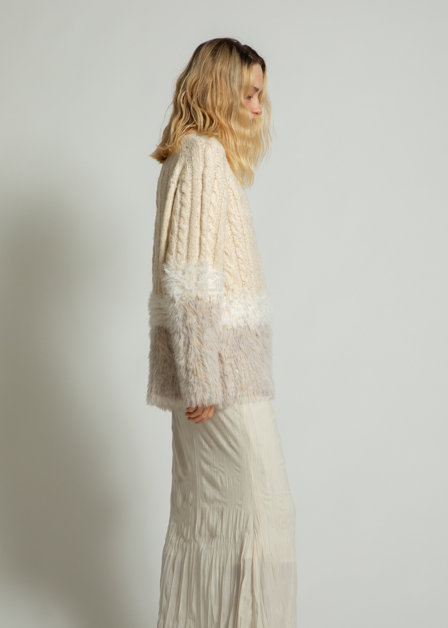 hem shaggy mix color gradation knit