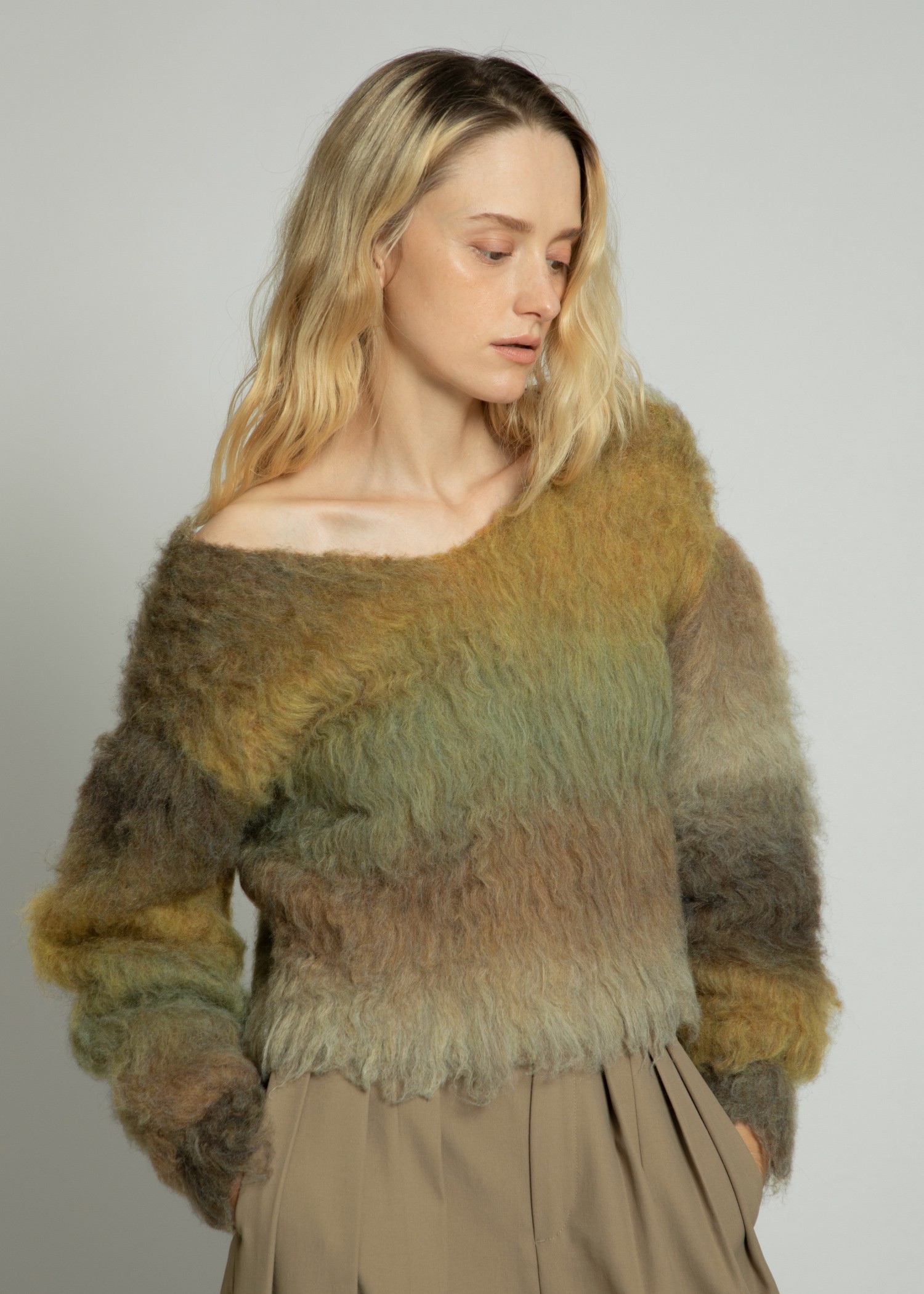 blurred pattern short loop knit