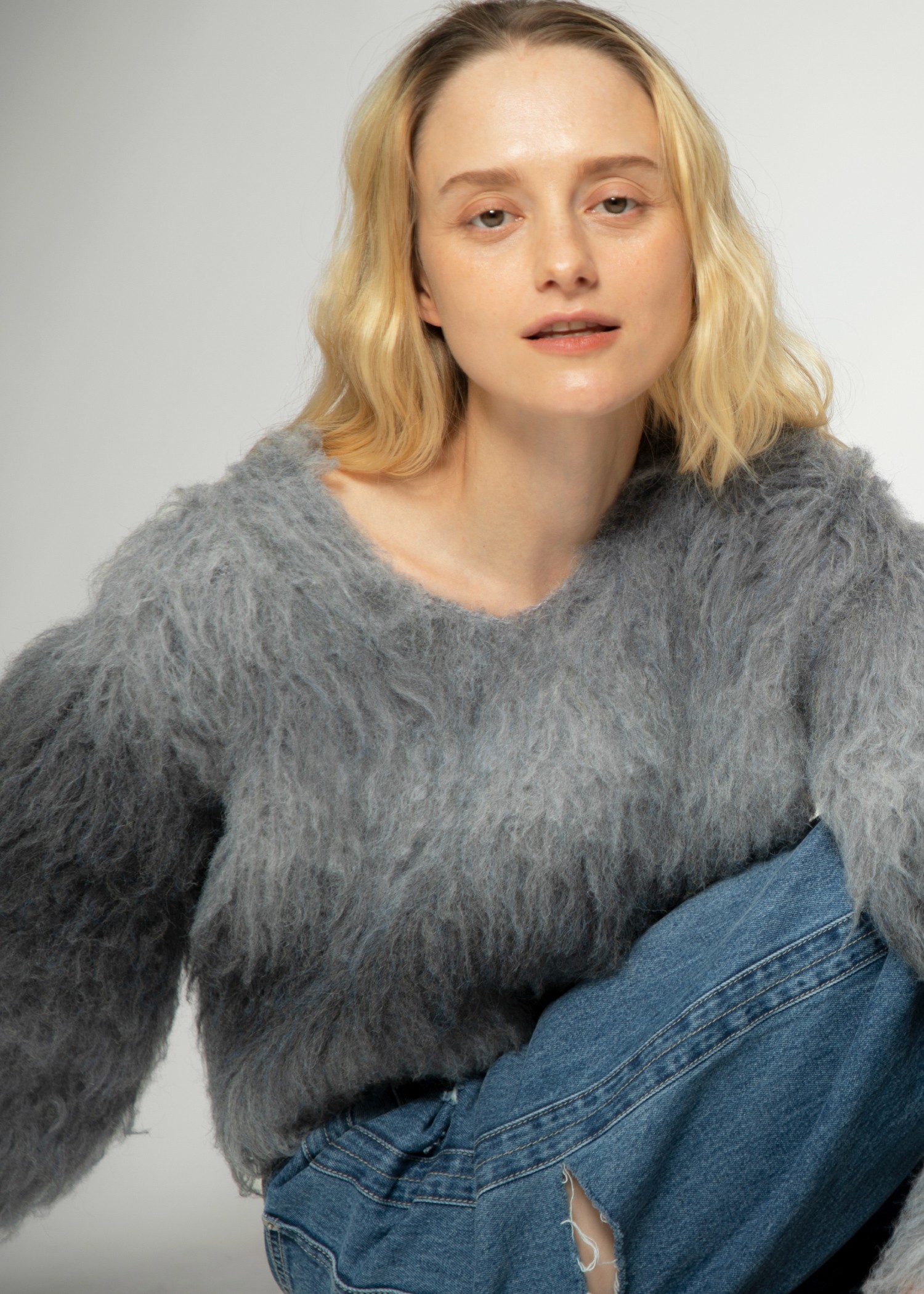 blurred pattern short loop knit