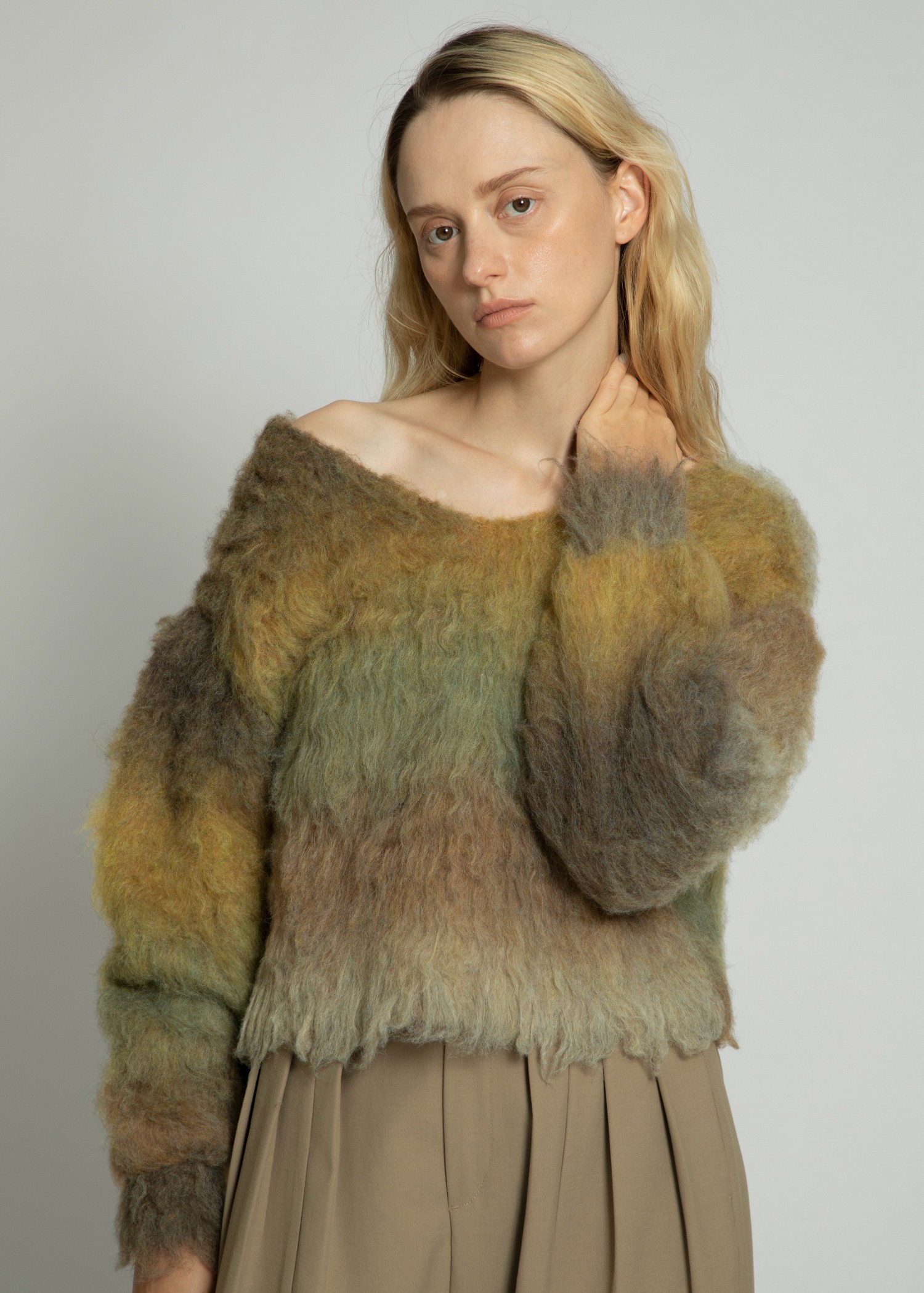 blurred pattern short loop knit