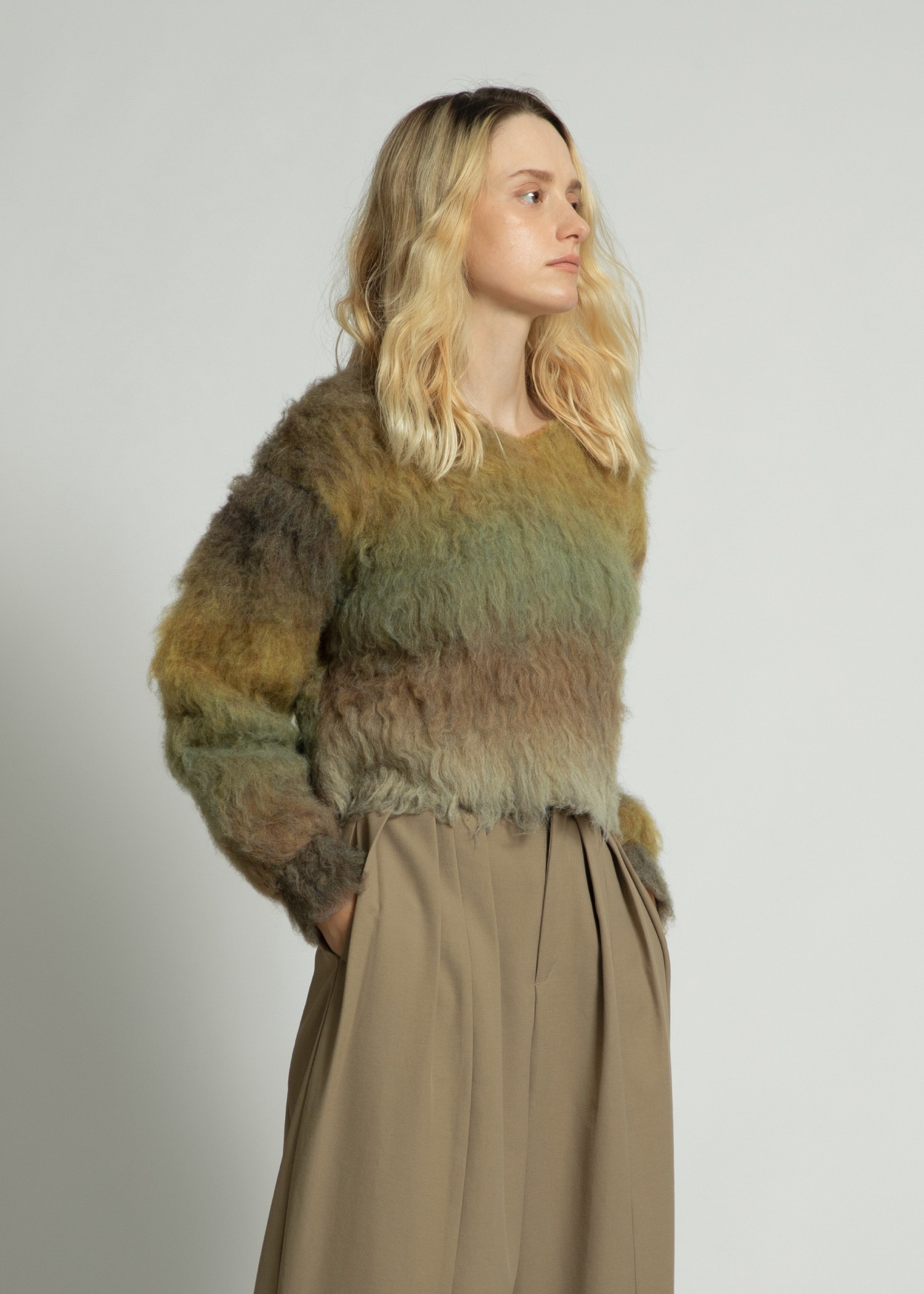 blurred pattern short loop knit