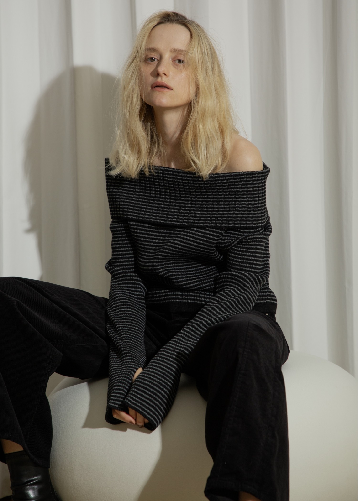 rurumu: broken knit check SK BLACK